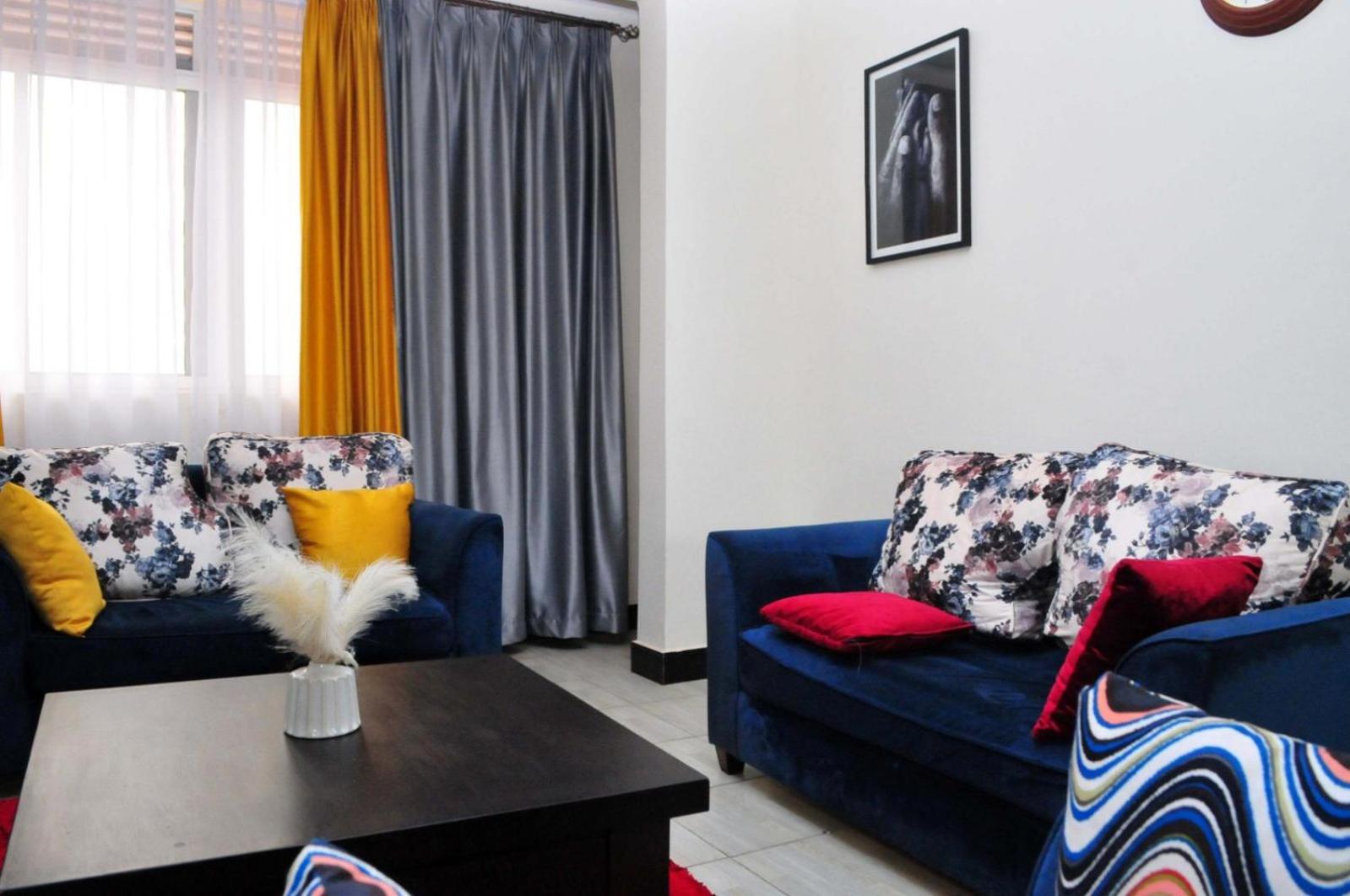 Nivaw Apartments