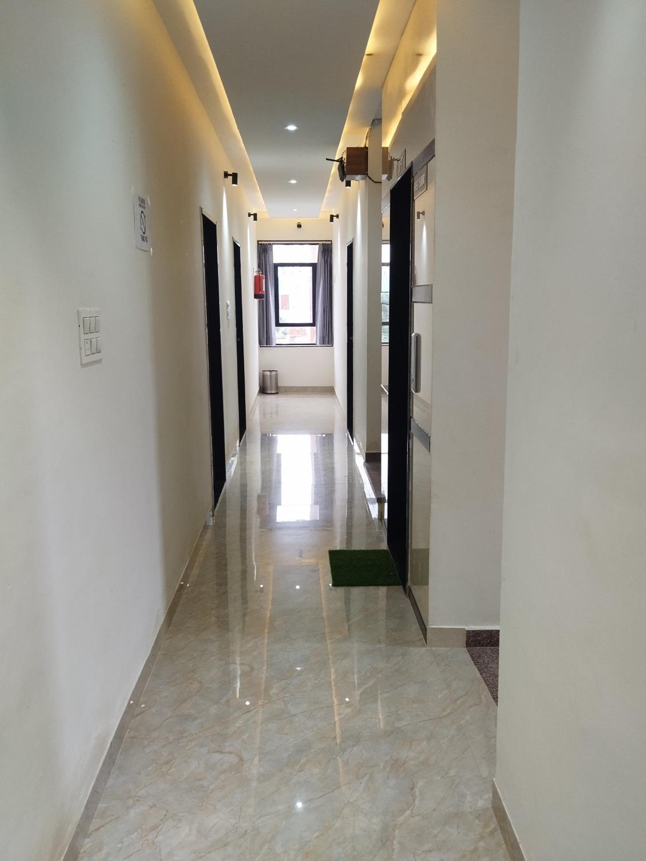 Adarsh Palace & Restaurant