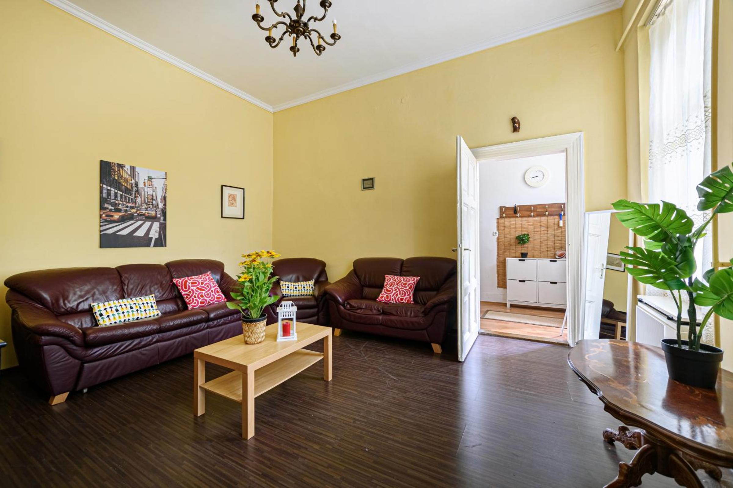 Soho Street Private Apartment 6 Persons