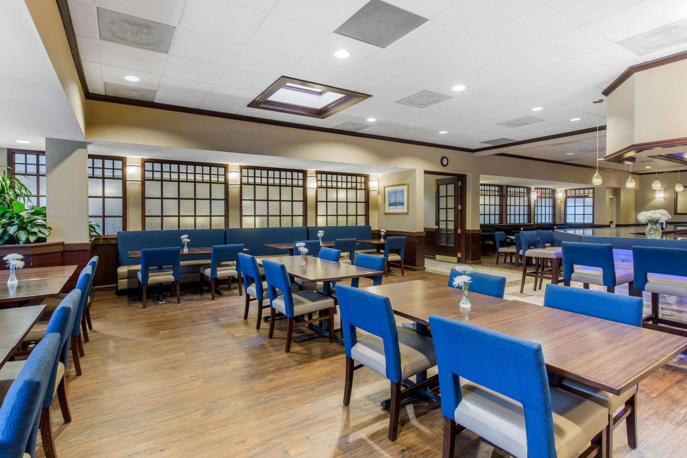 Comfort Inn Conference Center - Property Image 6