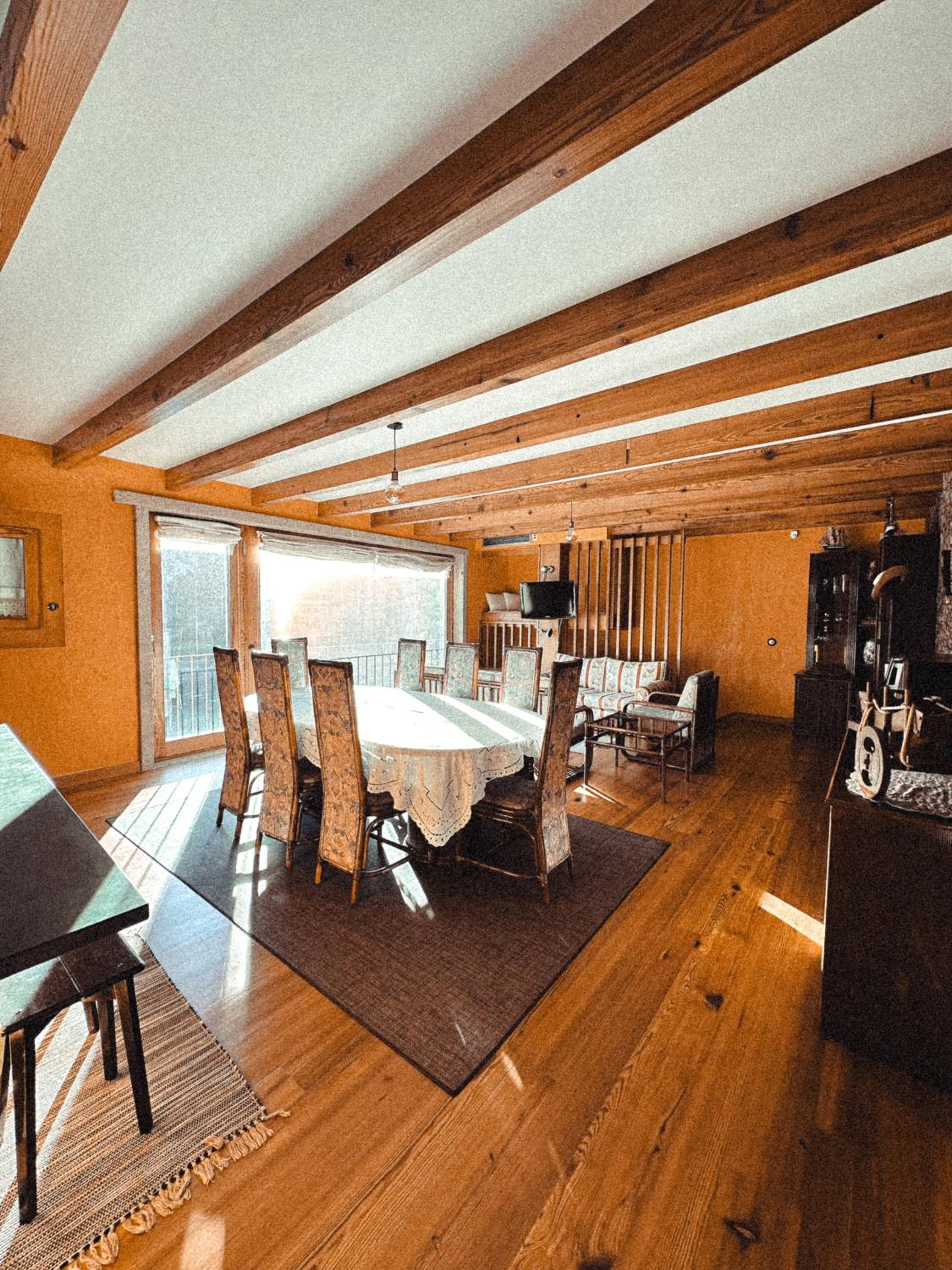 Aguilhões River House