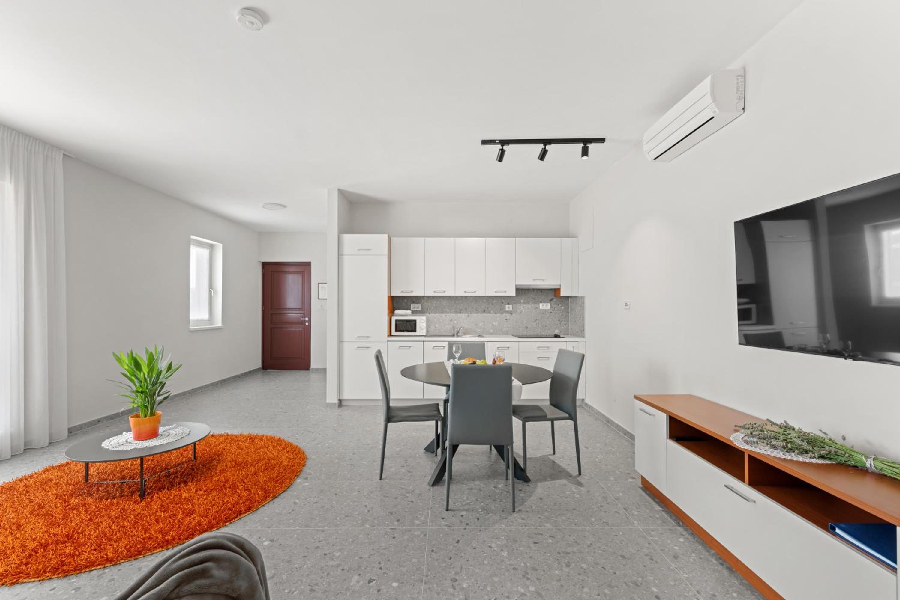 Apartment Complex Irena with Pool - Property Image 90