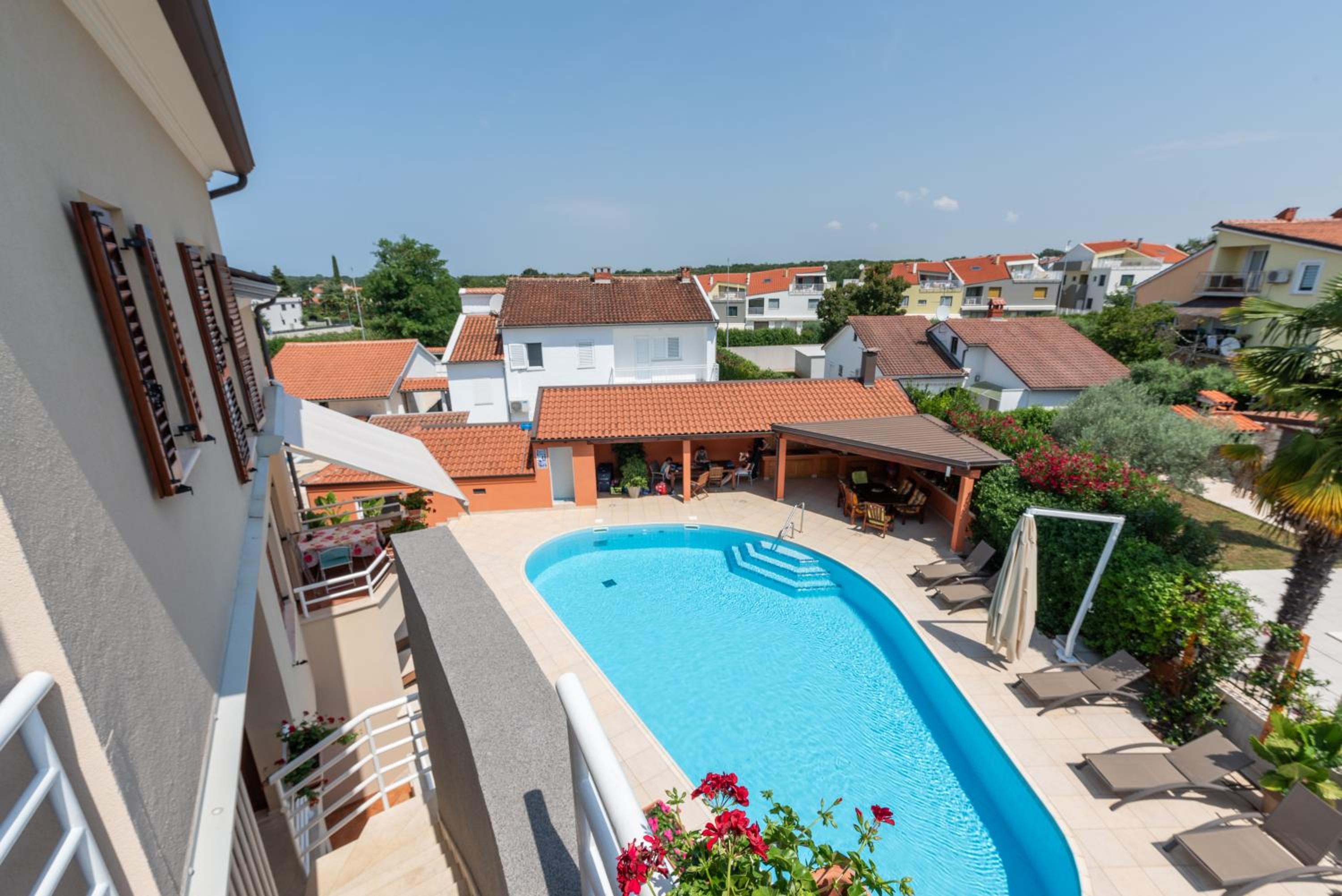 Apartment Complex Irena with Pool - Property Image 75