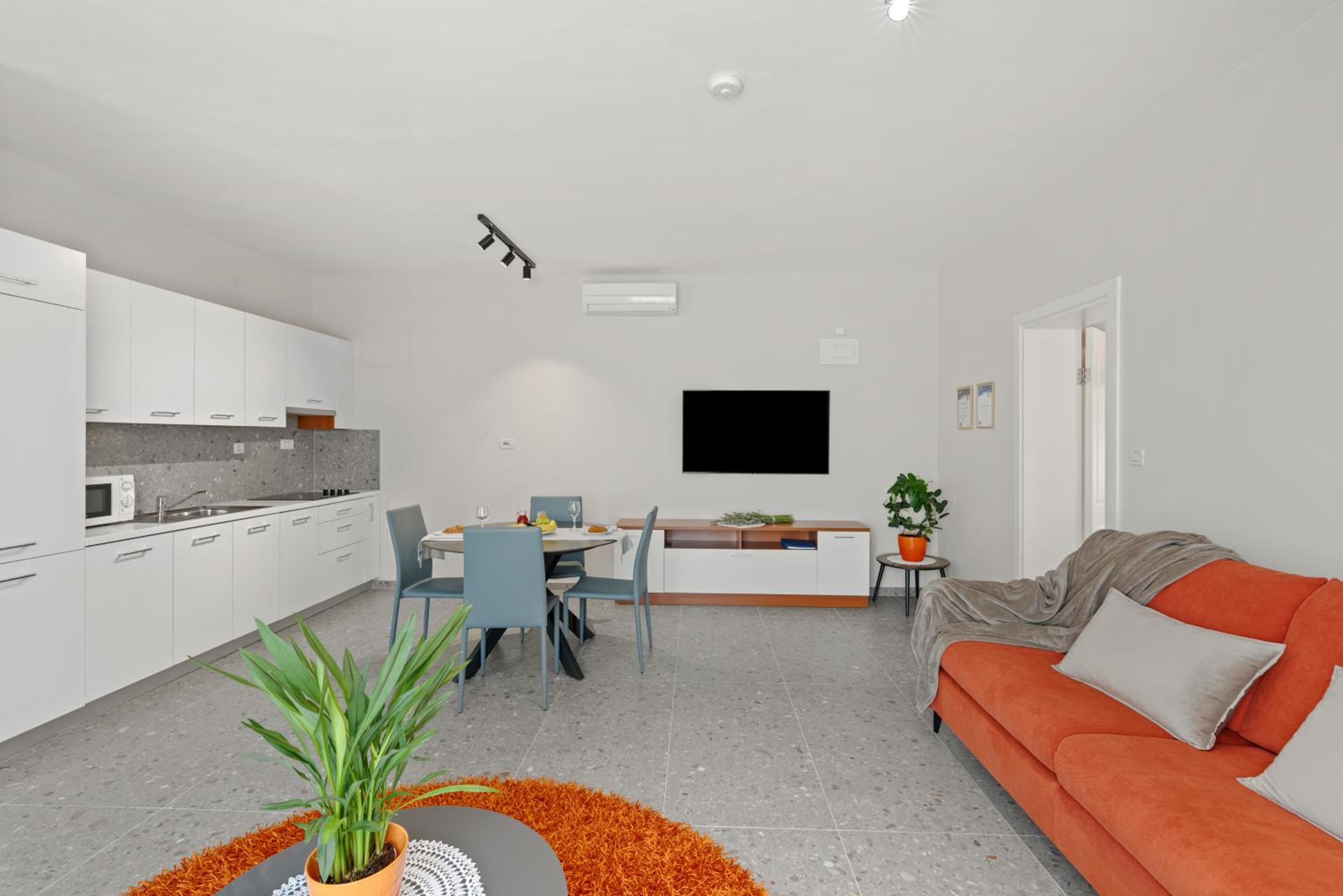 Apartment Complex Irena with Pool - Property Image 76