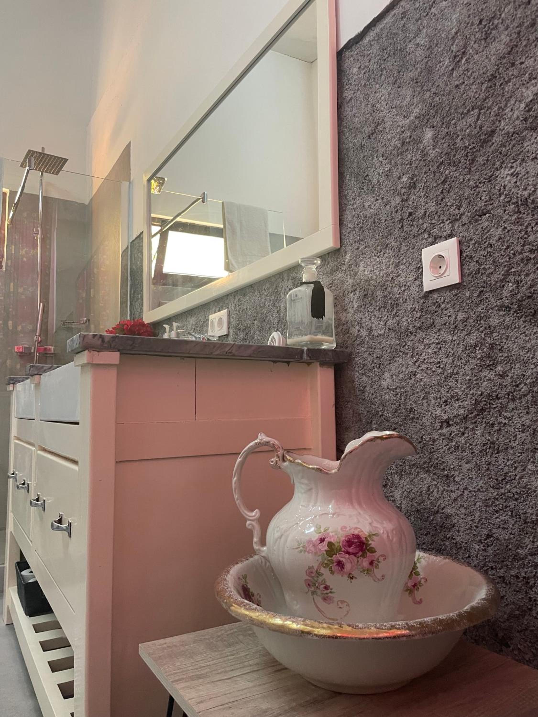 Syd's City Center Bed and Breakfast