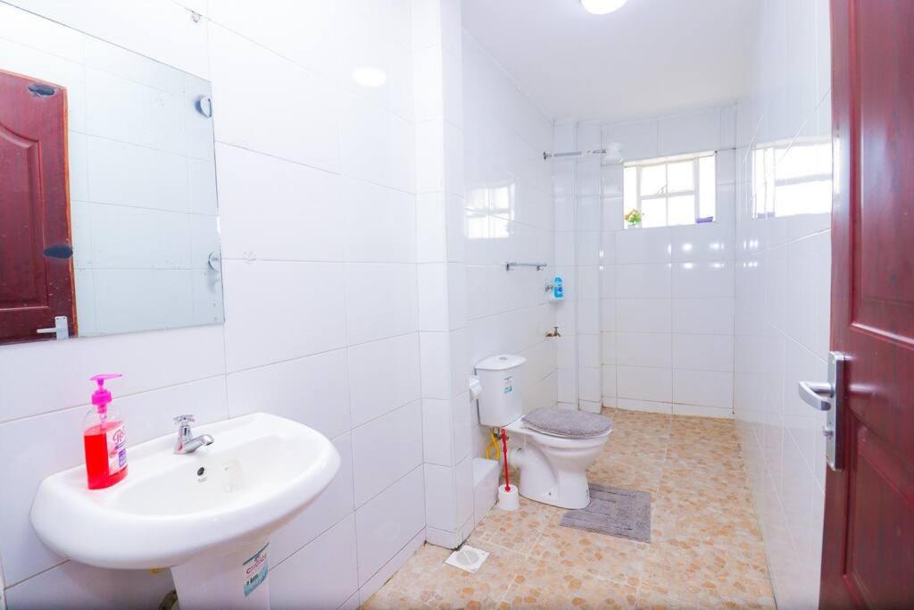 Modern & Cozy 1 Bedroom Apartment Garden Estate, Thika Road