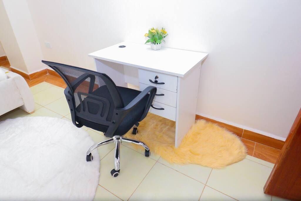 Modern & Cozy 1 Bedroom Apartment Garden Estate, Thika Road