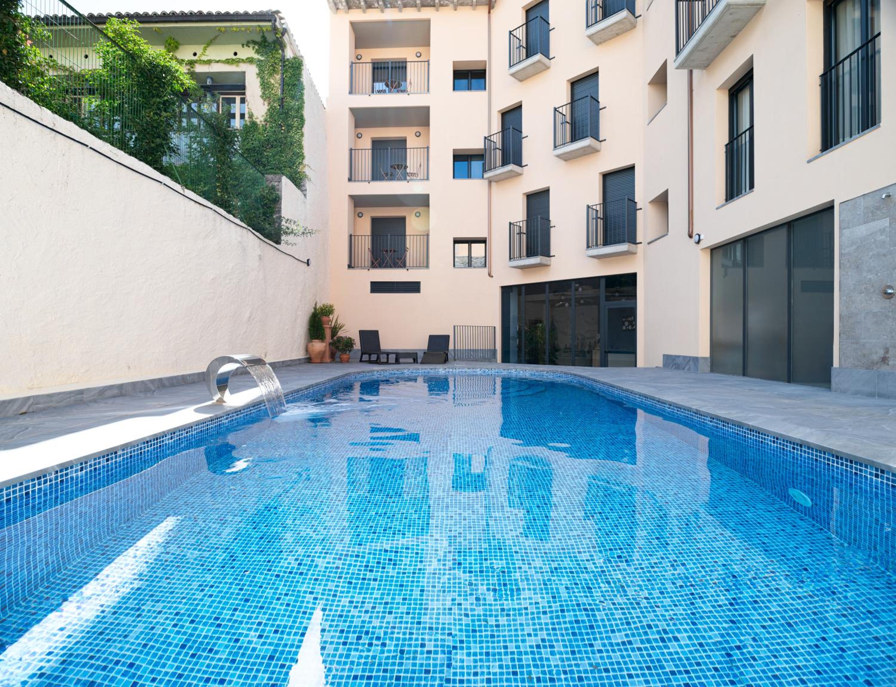 Apartamentos Torre del Reloj