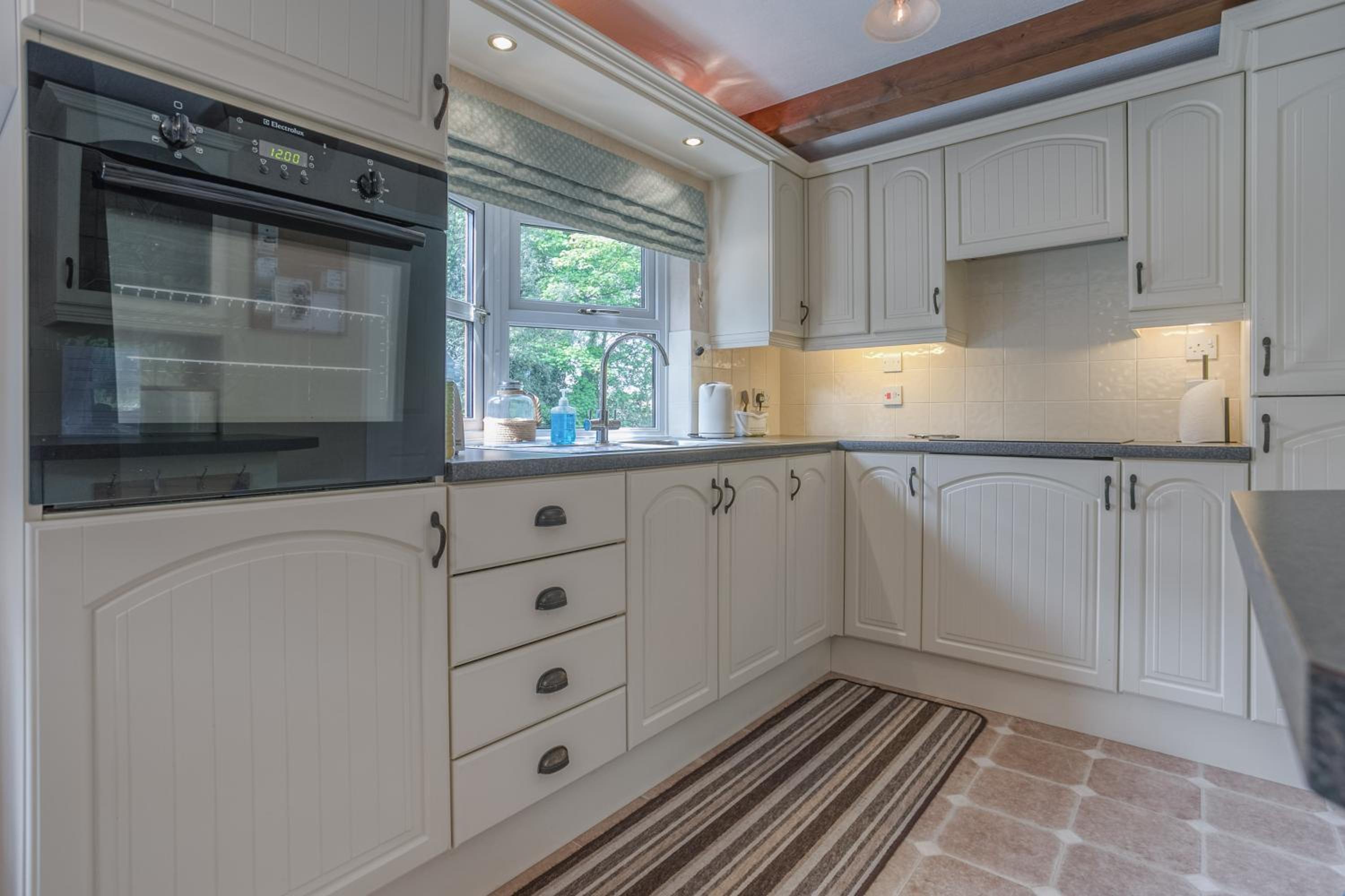 Lakeside Lodge - Weybourne -Crabpot Cottages Sheringham view 3