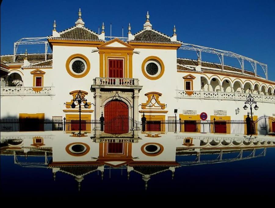 Colosal Sevilla Villa Piscina
