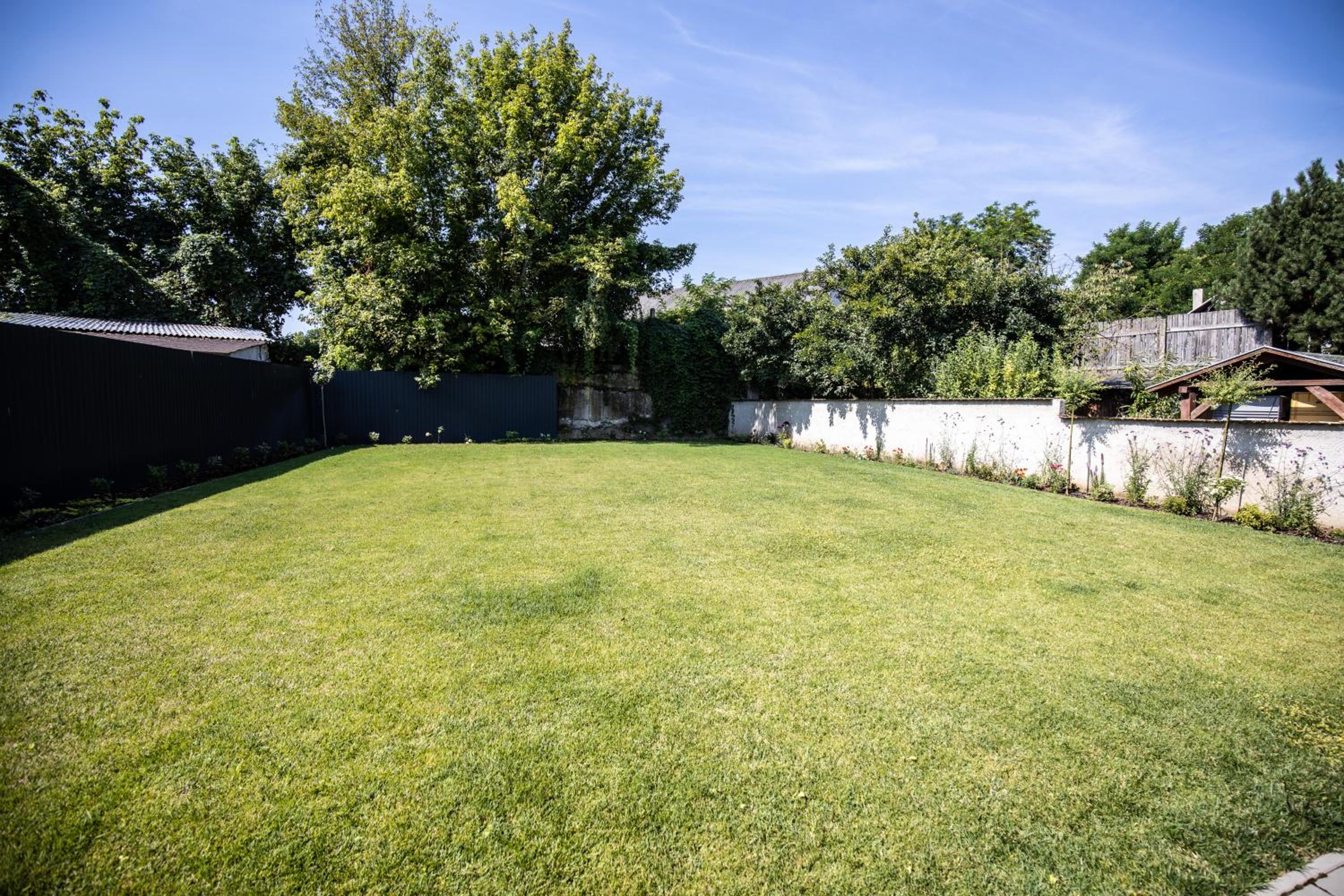 Villa Vivien view 4