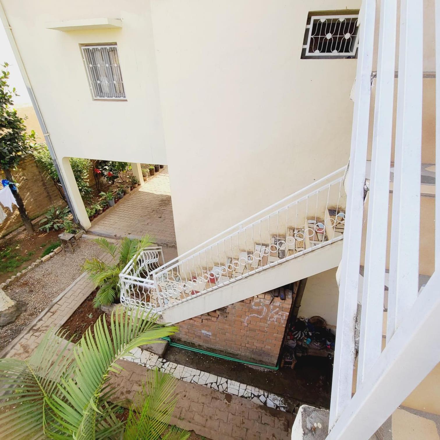Maison Itaosy - Wifi Starlink, Garage & Jardin view 2