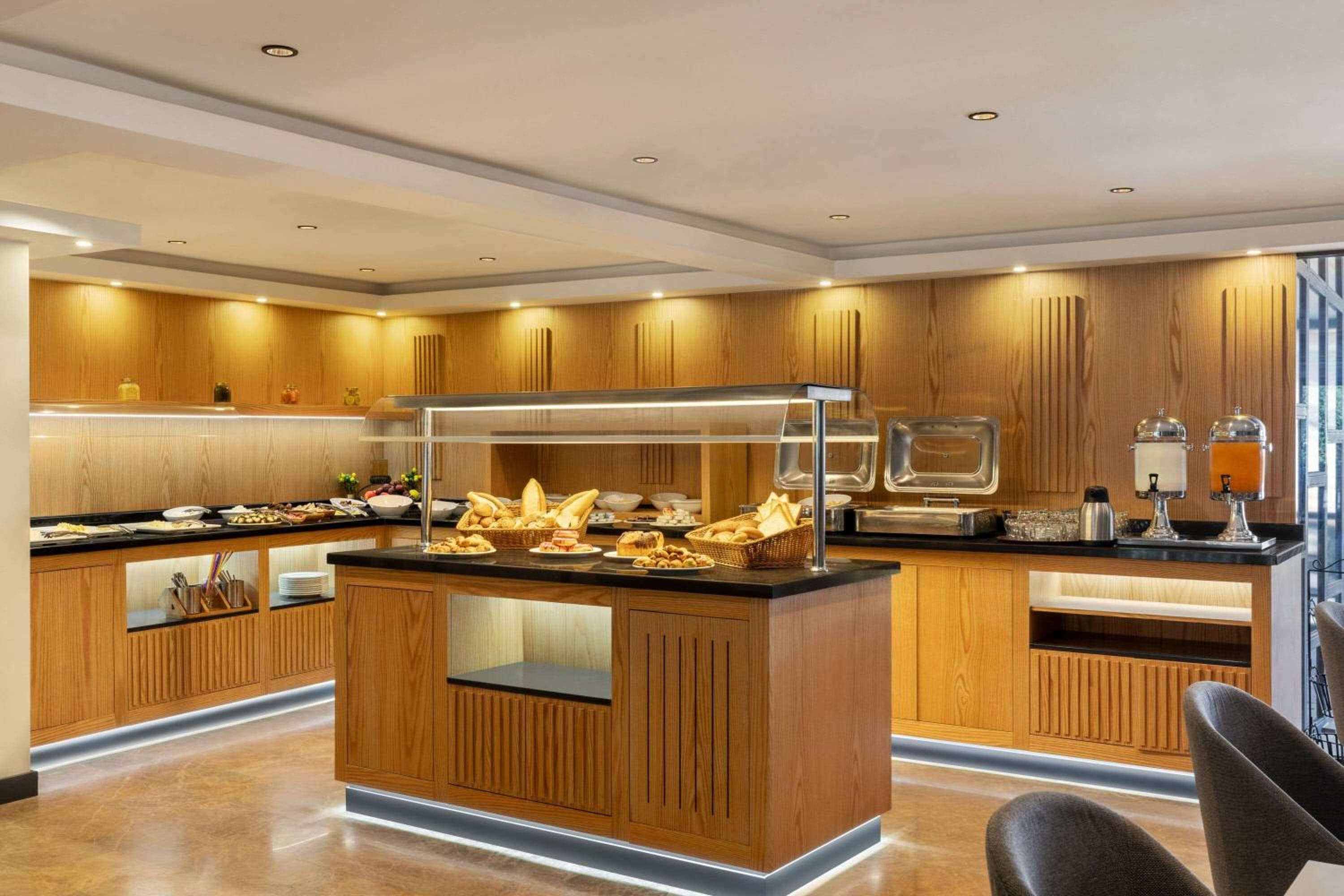 Istanbul New Airport Otel Trademark Collection by Wyndham - Image 34