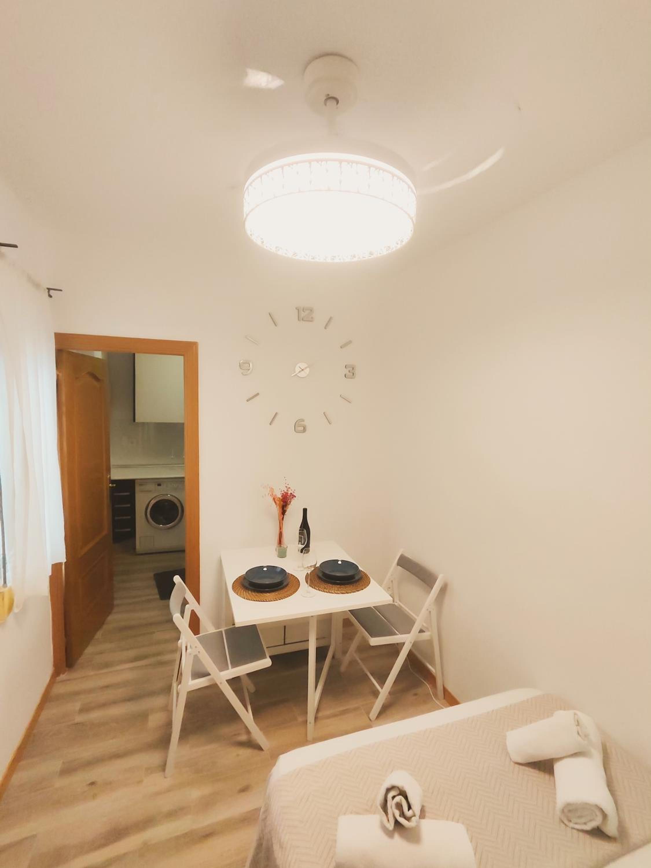 Skytitan house photo 4
