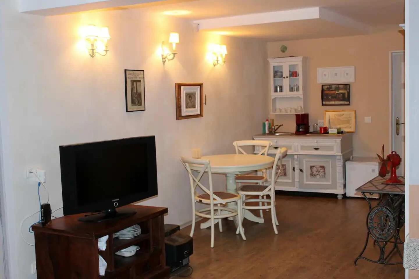 Amazing Studio in Predeal view 3