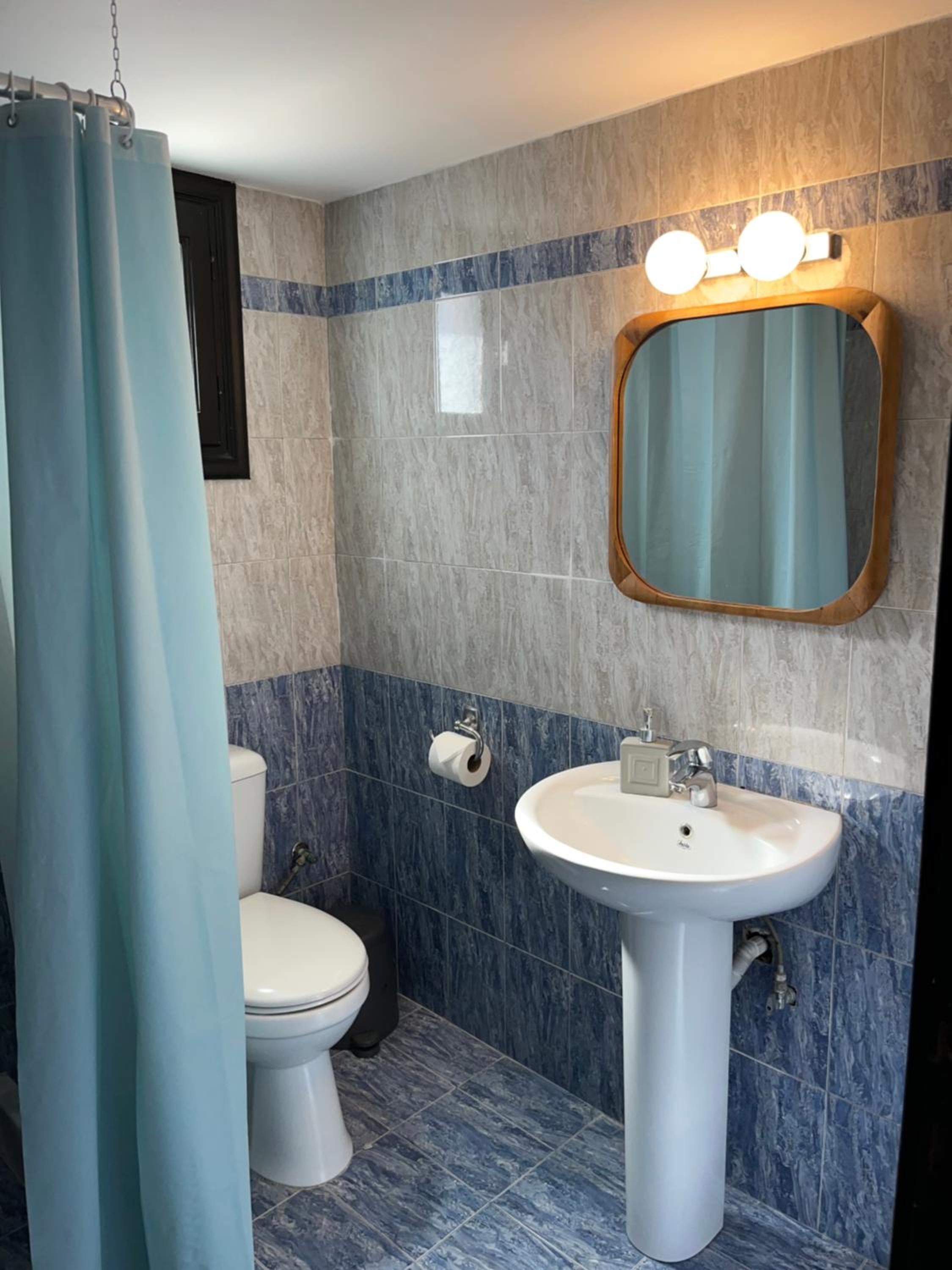 Oia Heights Apartment photo 3