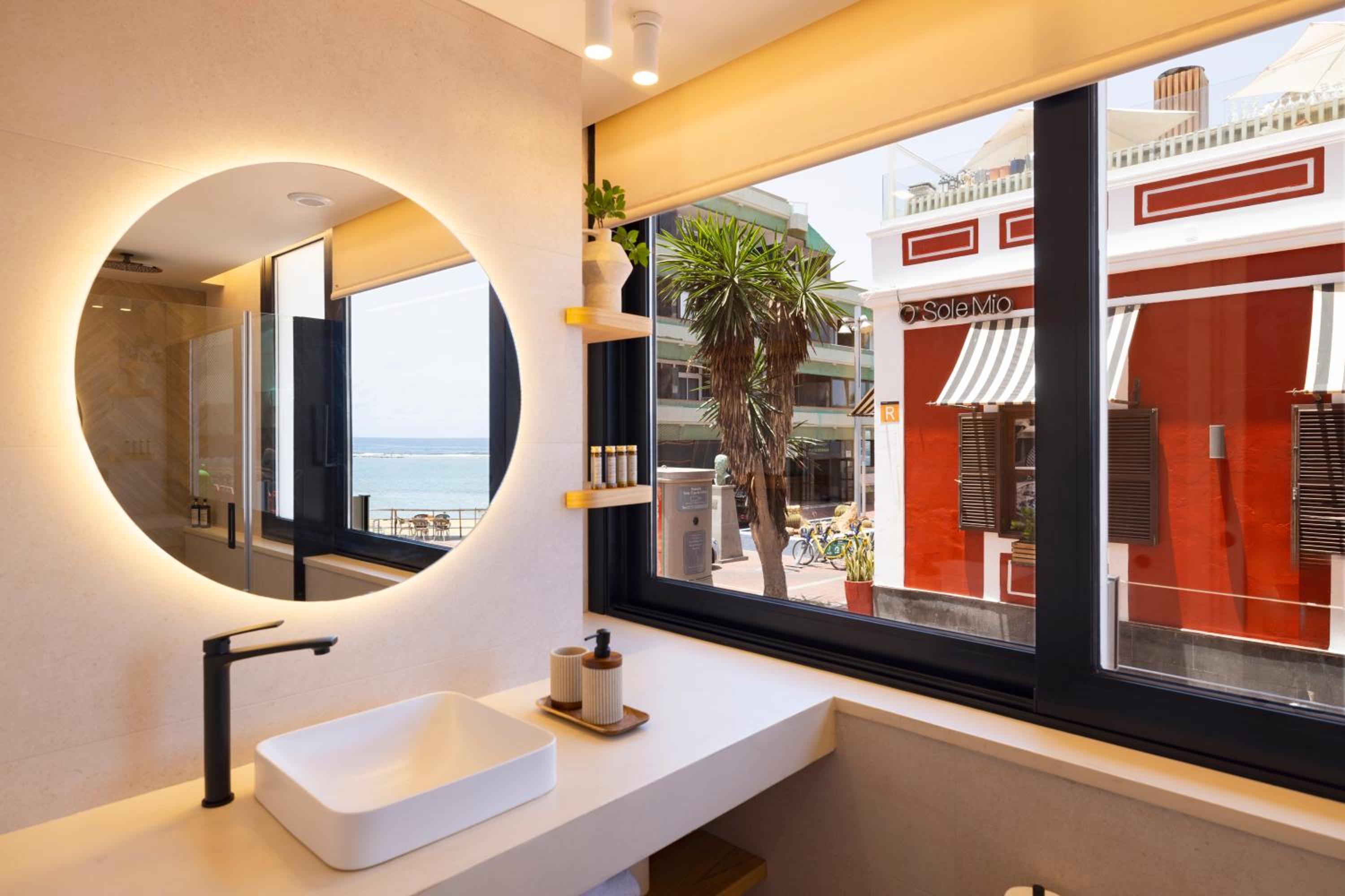 TocToc Suites Las Canteras