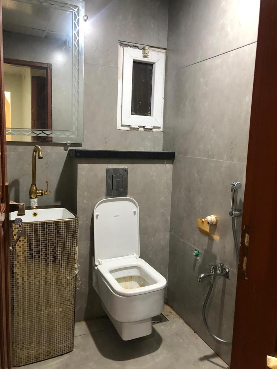 Creek vista apartment dha phase 8 view 3