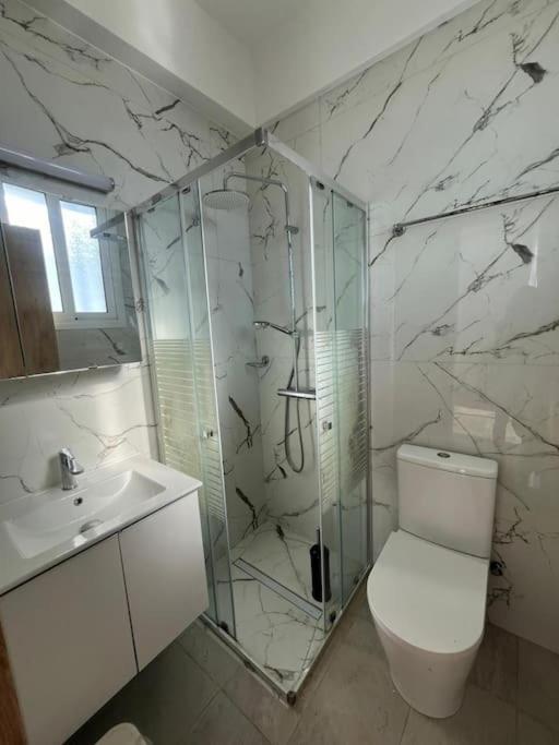 Queen Eyridiki Luxury Villa 2
