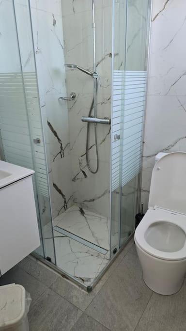 Queen Eyridiki Luxury Villa 2