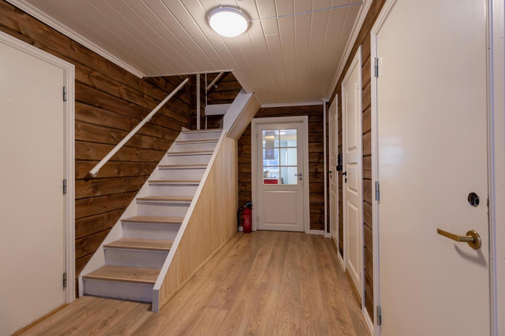 Handeland Lodge Near Trolltunga and Pulpit Rock Sleeps 18 with Sauna