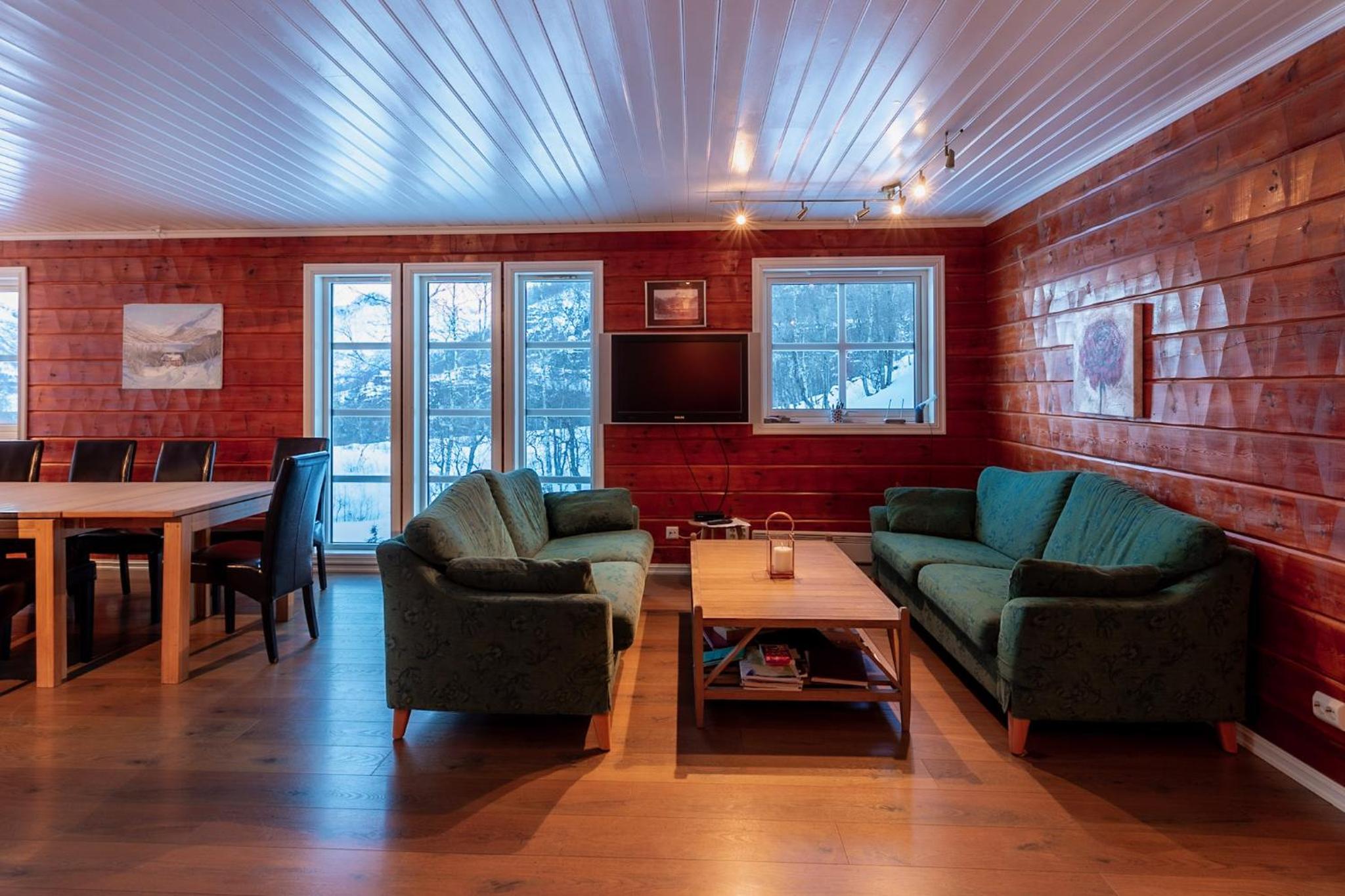 Handeland Lodge Near Trolltunga and Pulpit Rock Sleeps 18 with Sauna