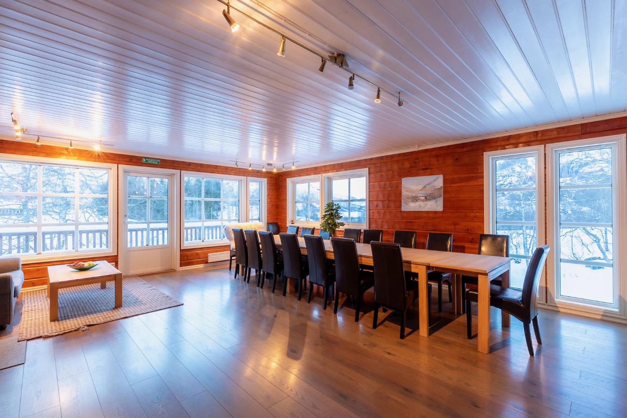 Handeland Lodge Near Trolltunga and Pulpit Rock Sleeps 18 with Sauna