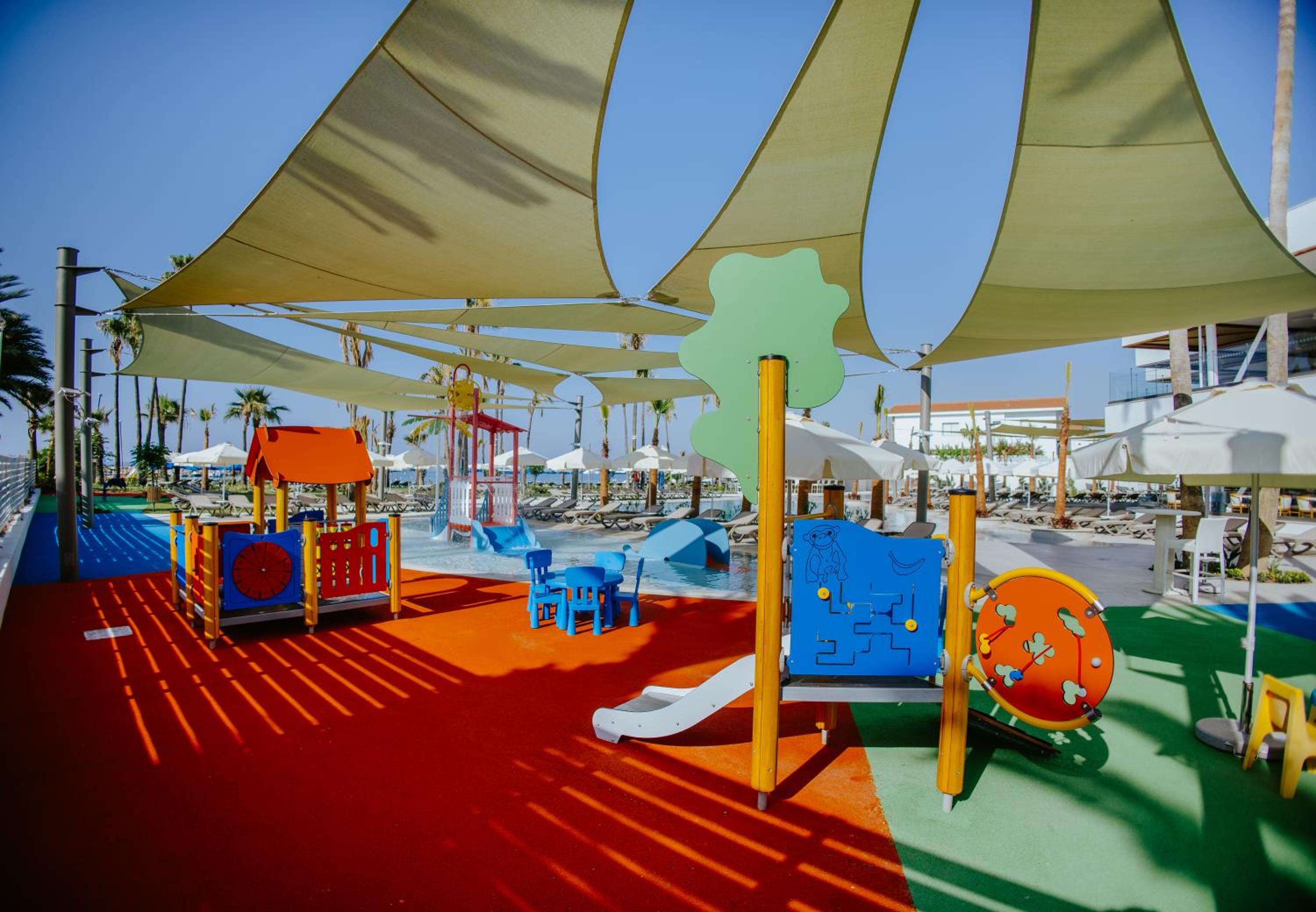 Lordos Beach Hotel & Spa