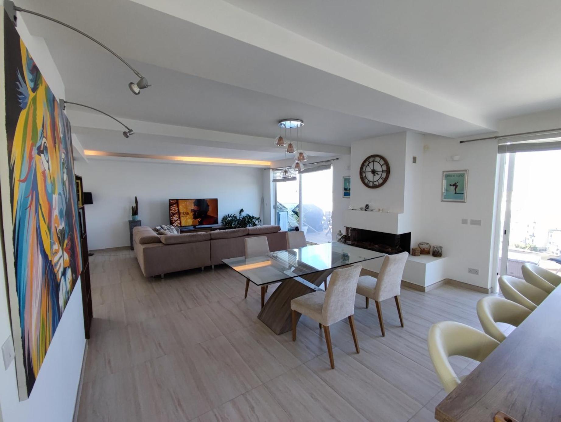 Panorama Designer Penthouse photo 2