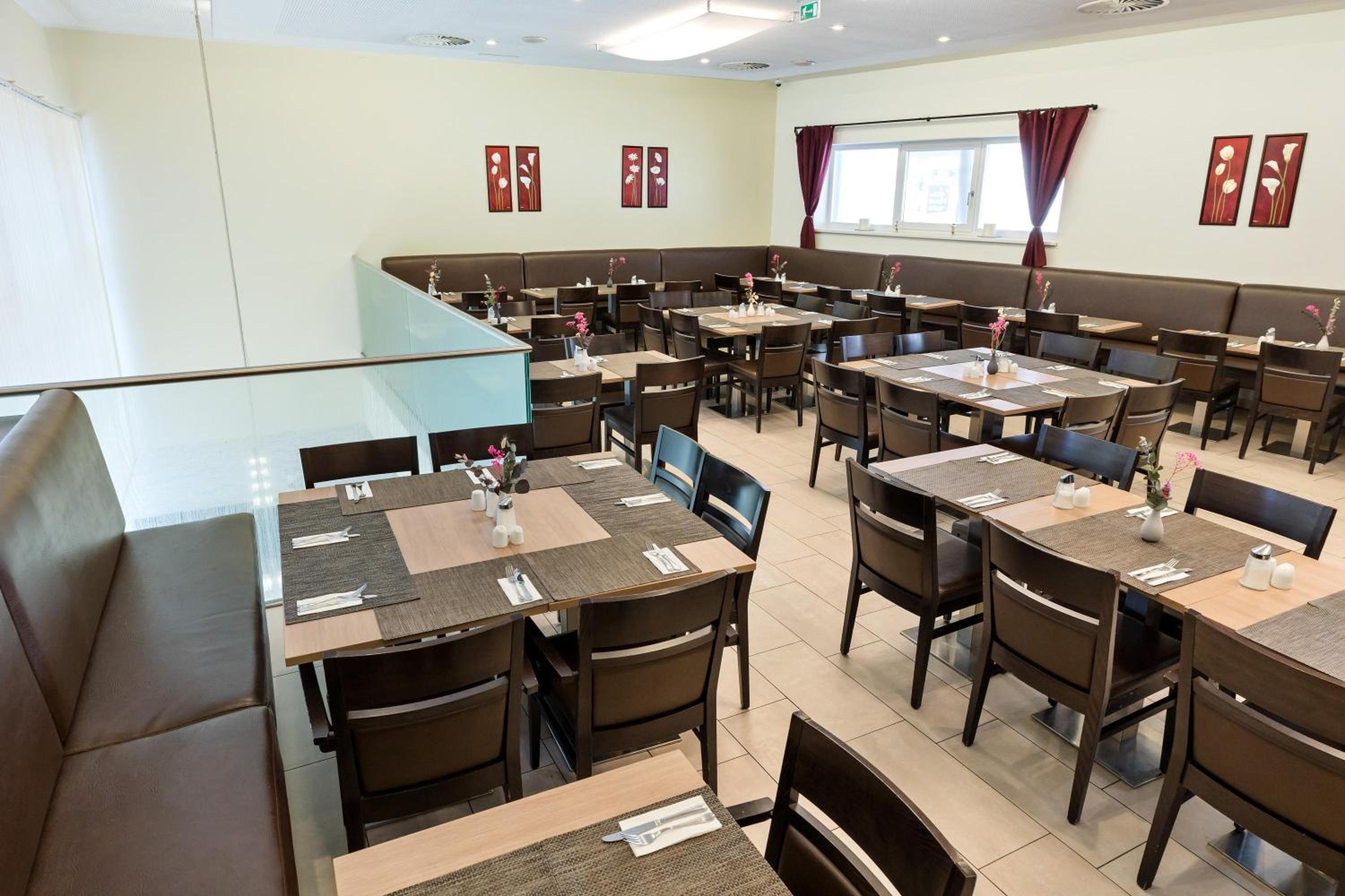 Salzburg Vacations - Austria Trend Hotel Salzburg Messe - Property Image 27