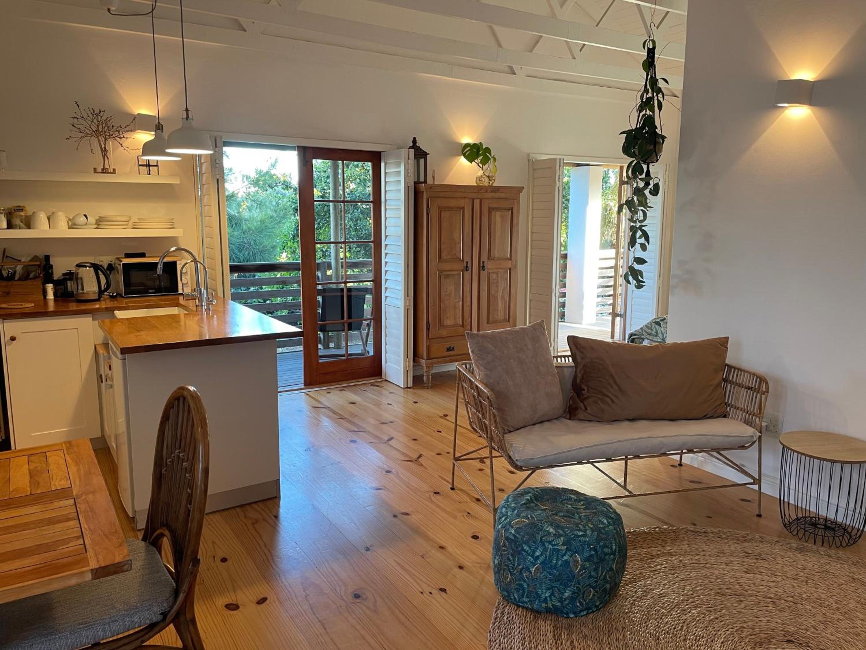 Sunset Beach Studio Apartment