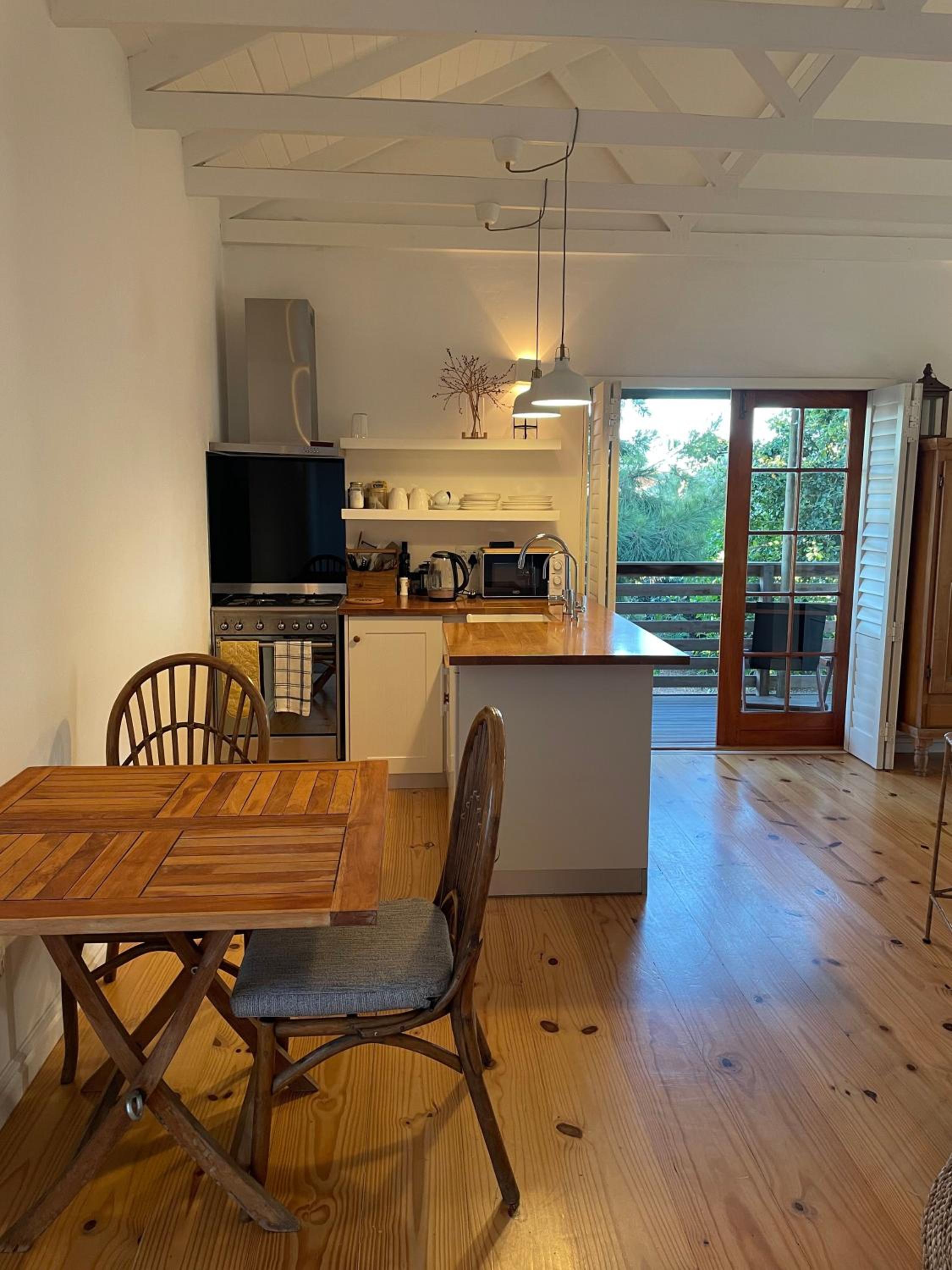 Sunset Beach Studio Apartment