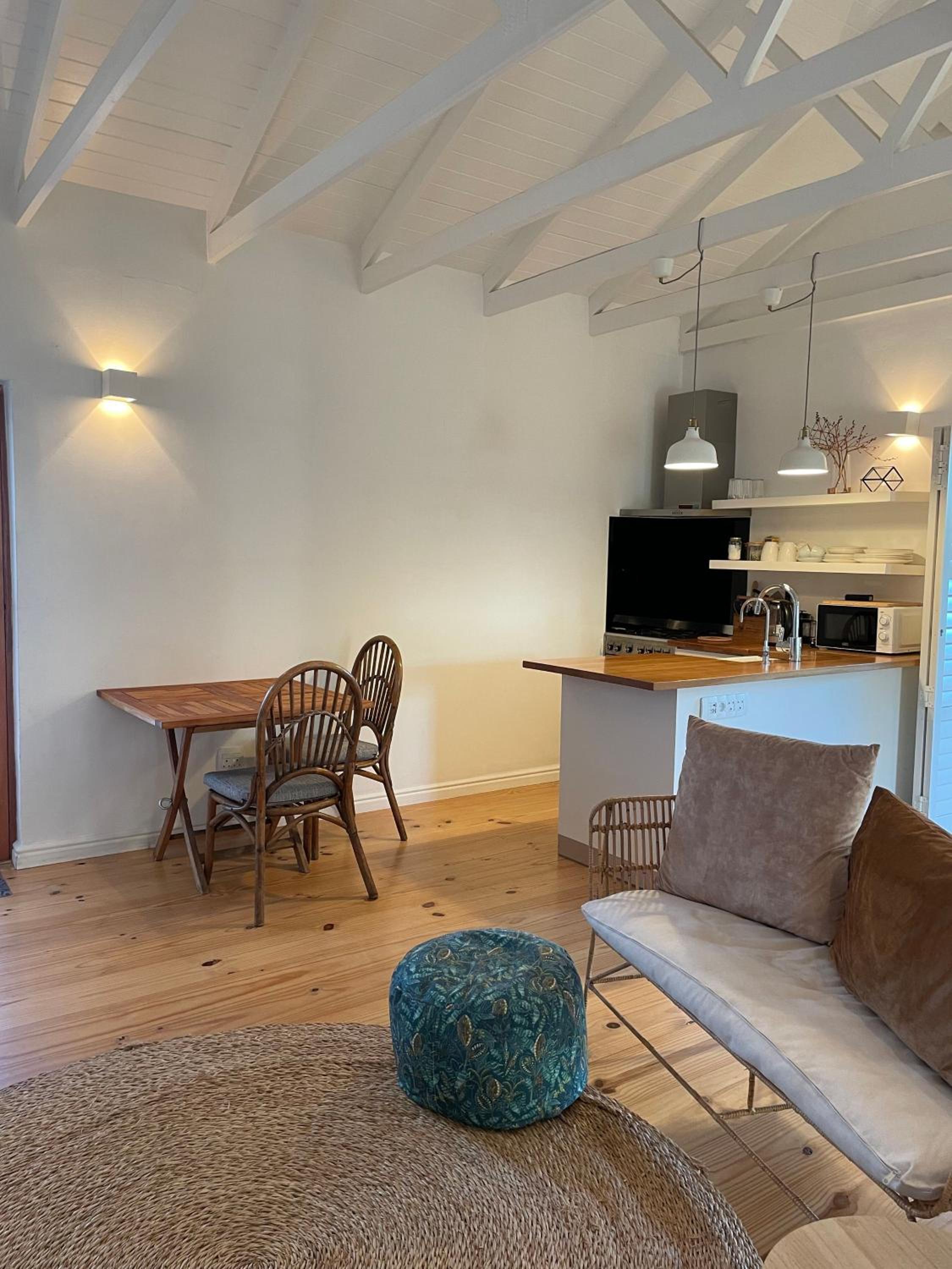 Sunset Beach Studio Apartment