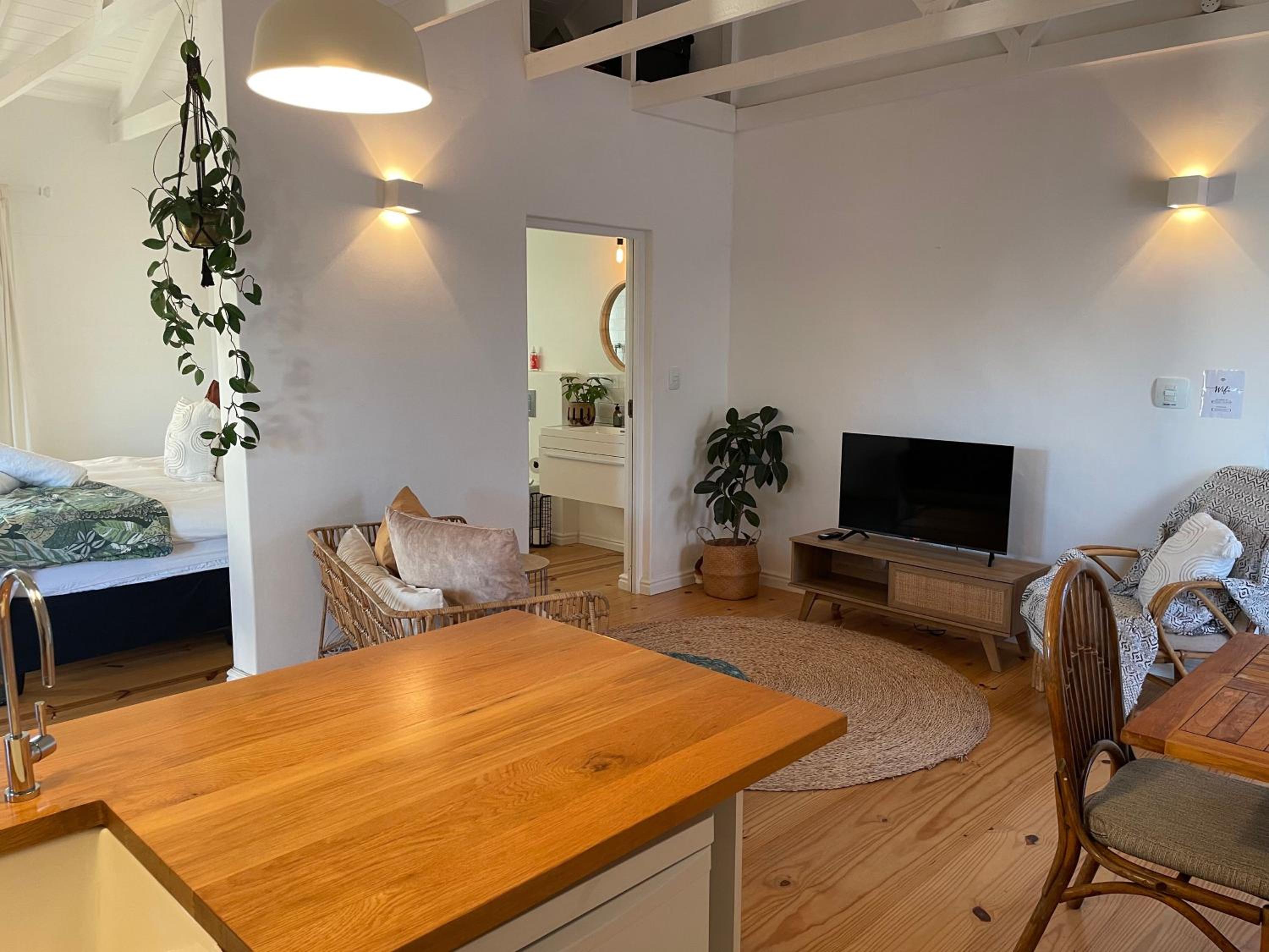 Sunset Beach Studio Apartment