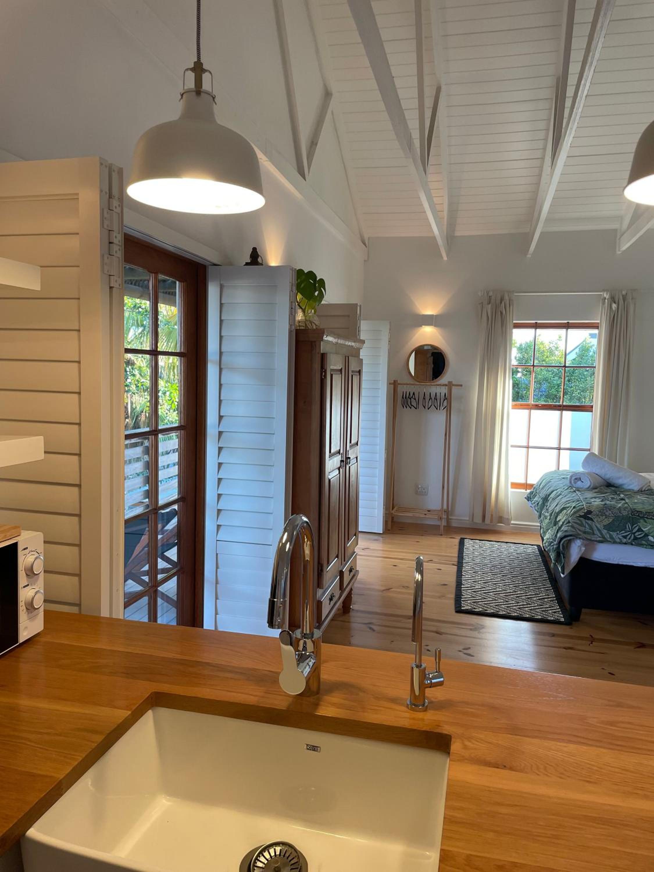 Sunset Beach Studio Apartment