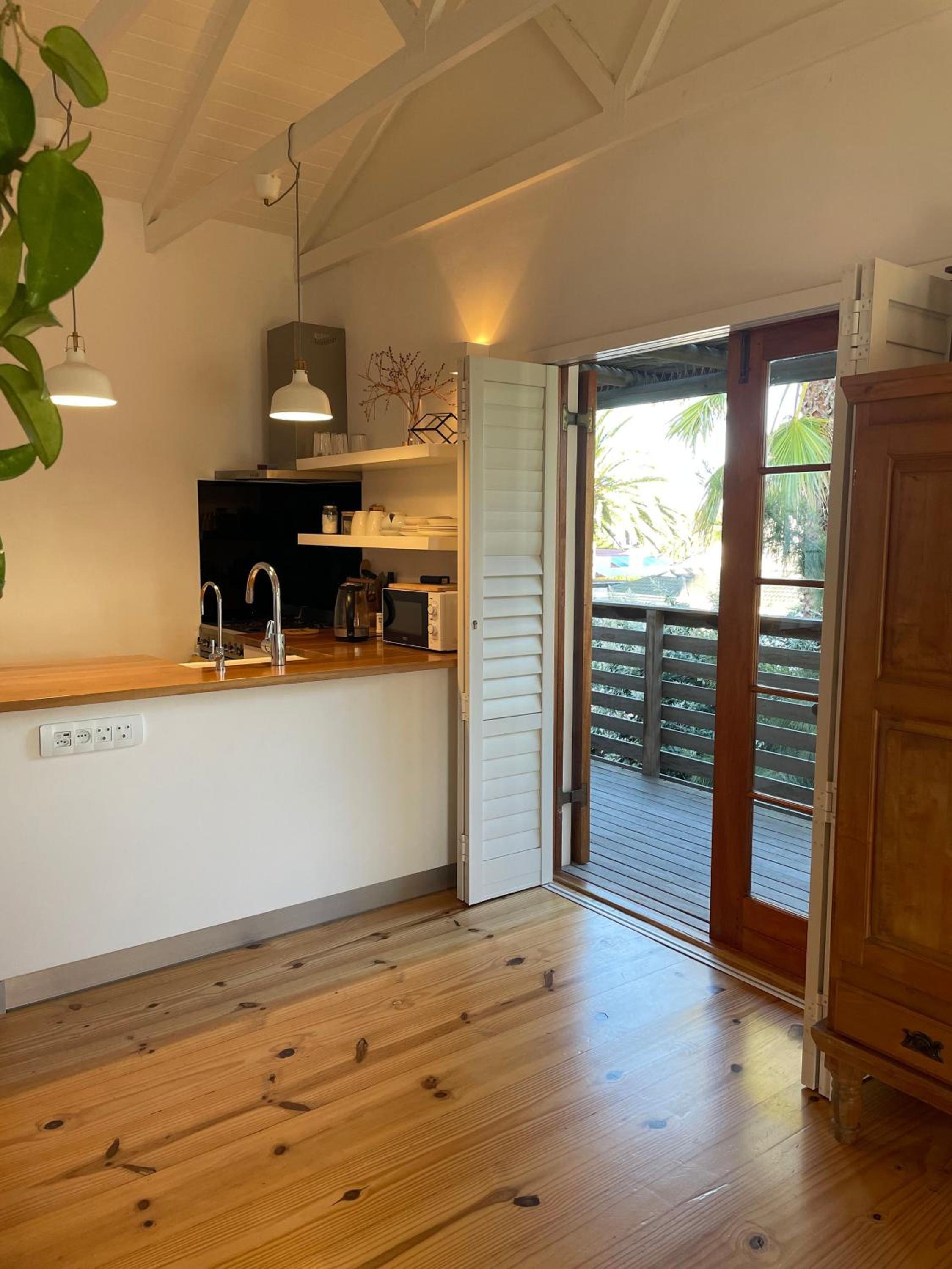 Sunset Beach Studio Apartment