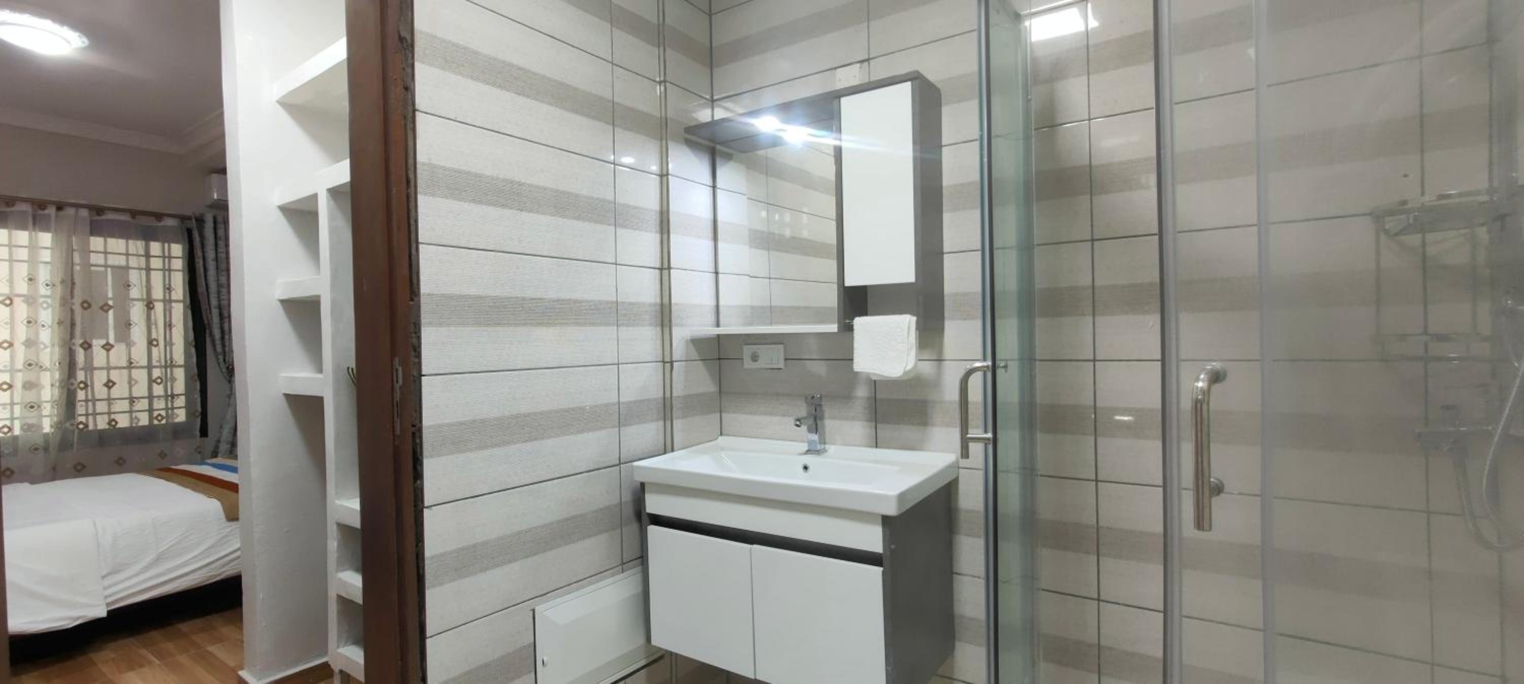Premium apart with parking near Golf
