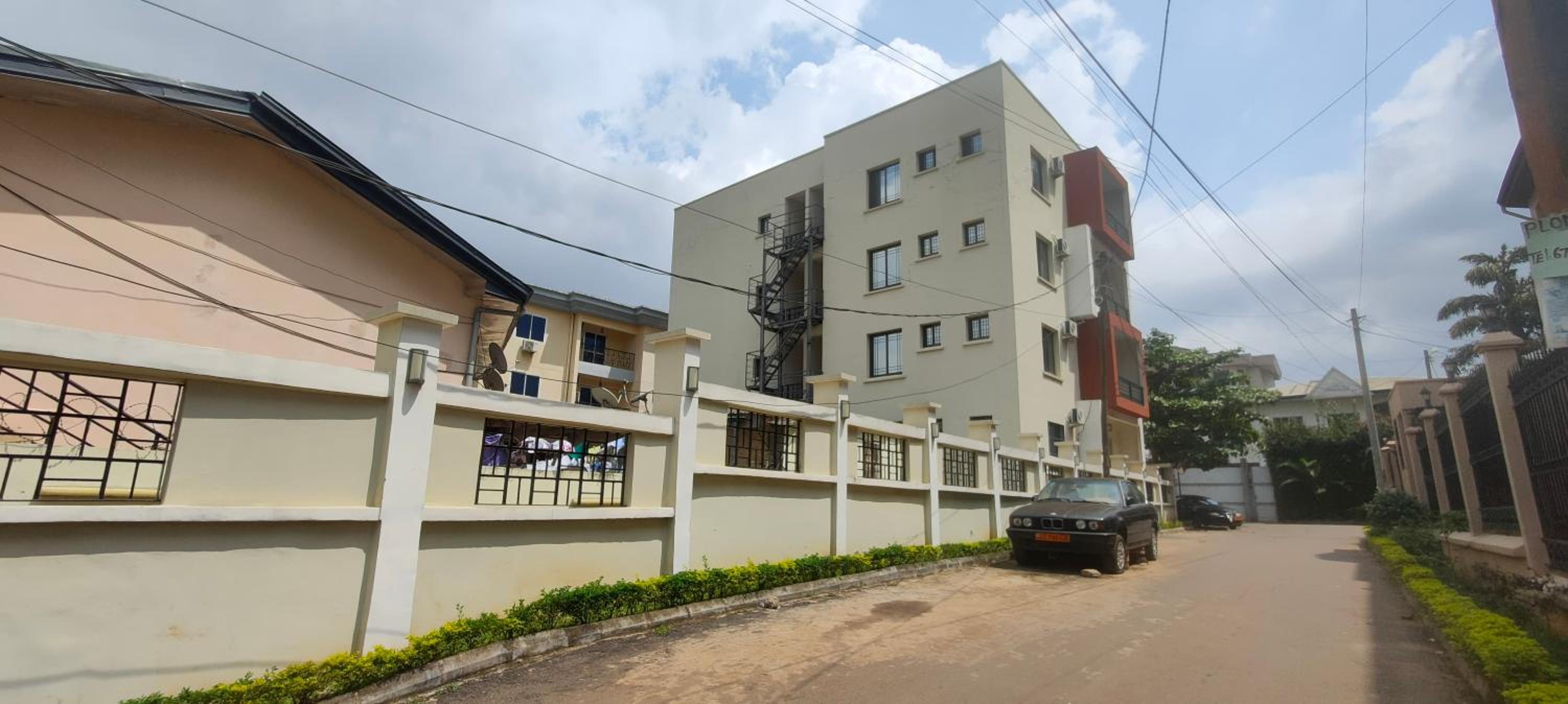 Premium apart with parking near Golf