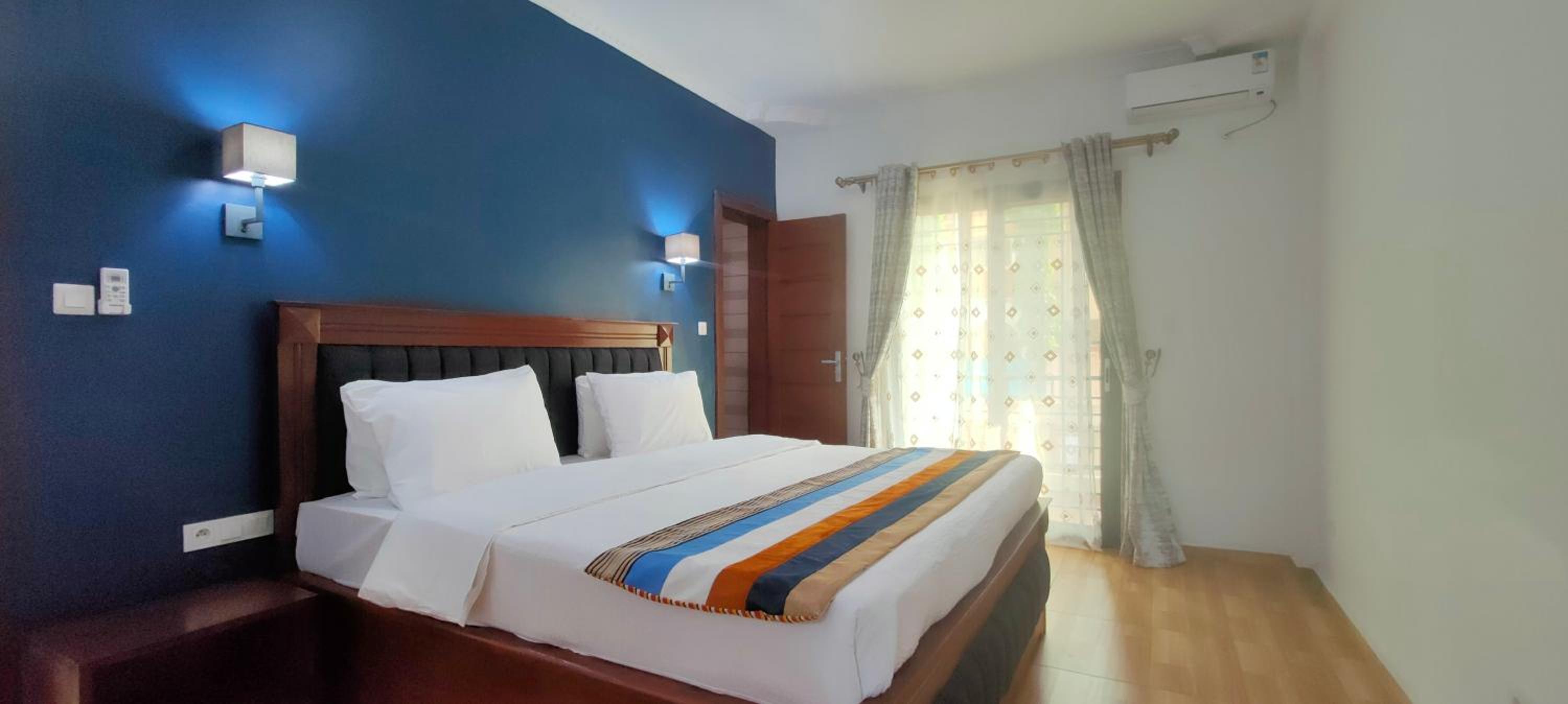 Premium apart with parking near Golf