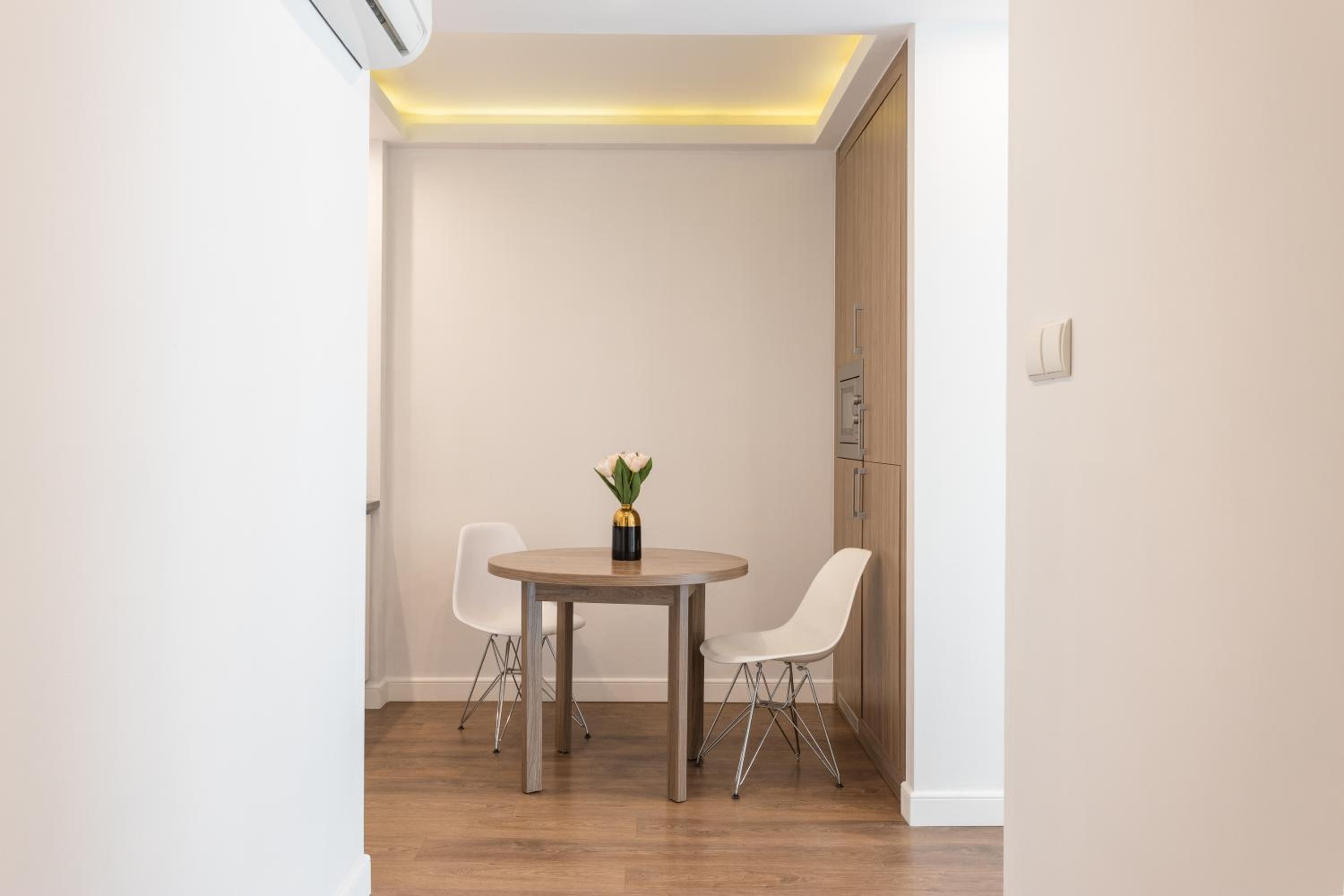 Urban Chic - Oxygen Residence - Wola - WroniaAB