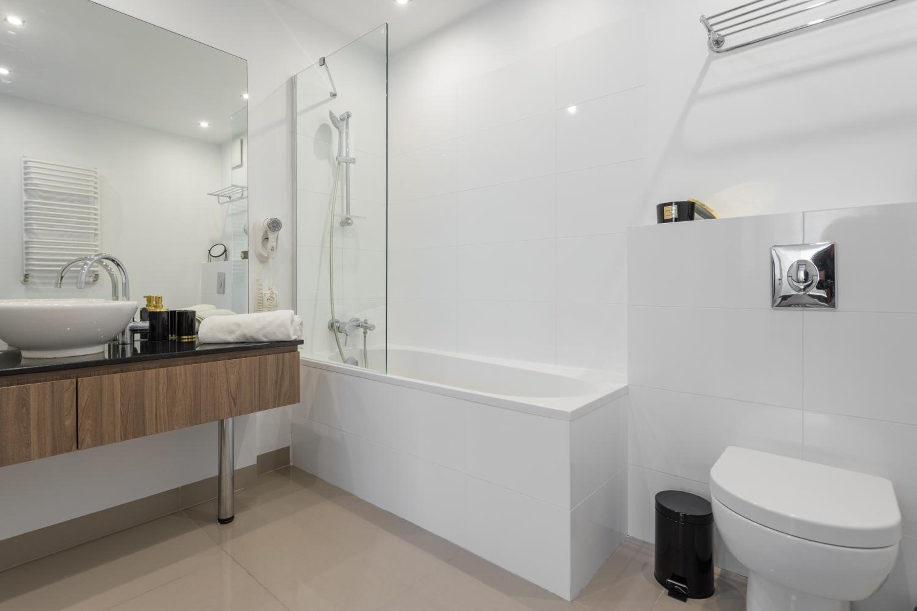 Urban Chic - Oxygen Residence - Wola - WroniaAB