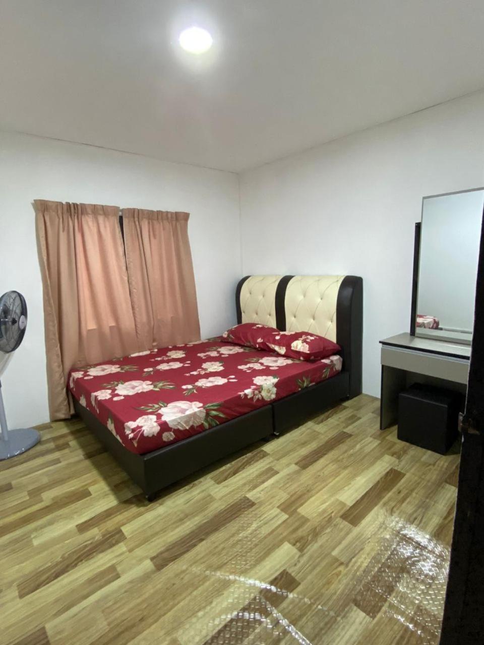 KK Homestay photo 2
