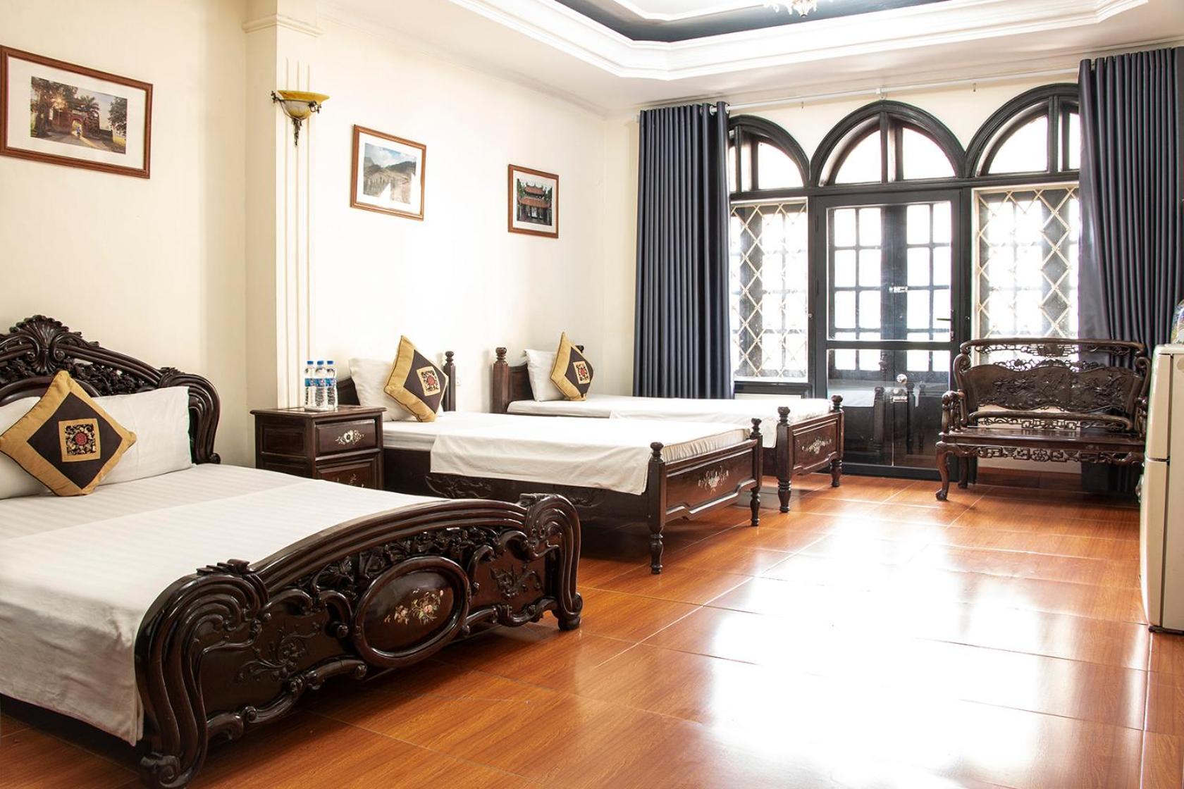 Group Nest Hotel