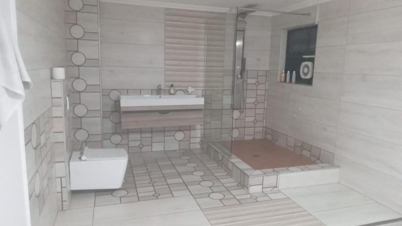 BOSS Accomodation 6