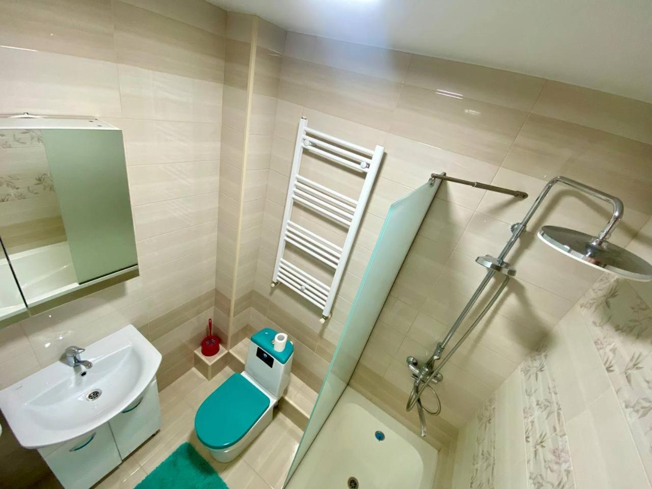 Dream HOME 2 Rooms Apartment view 4