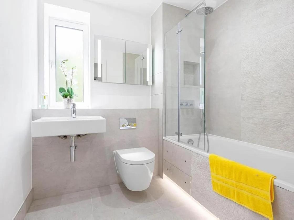 Large 2 Bed Apartment London Lewisham Catford - Long Stays Allowed