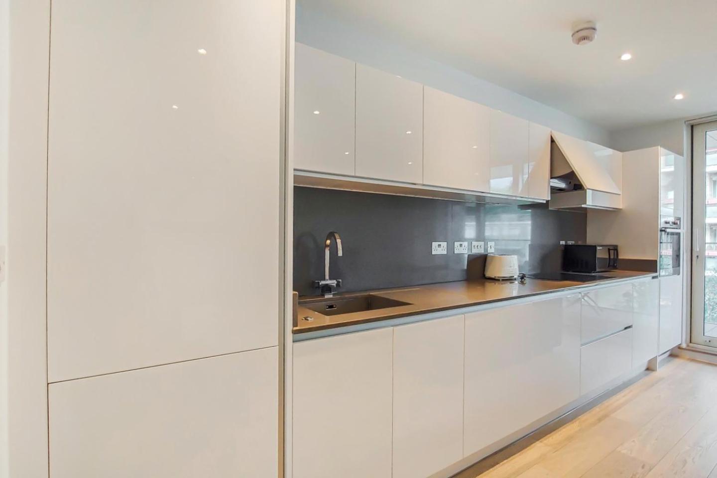 Large 2 Bed Apartment London Lewisham Catford - Long Stays Allowed