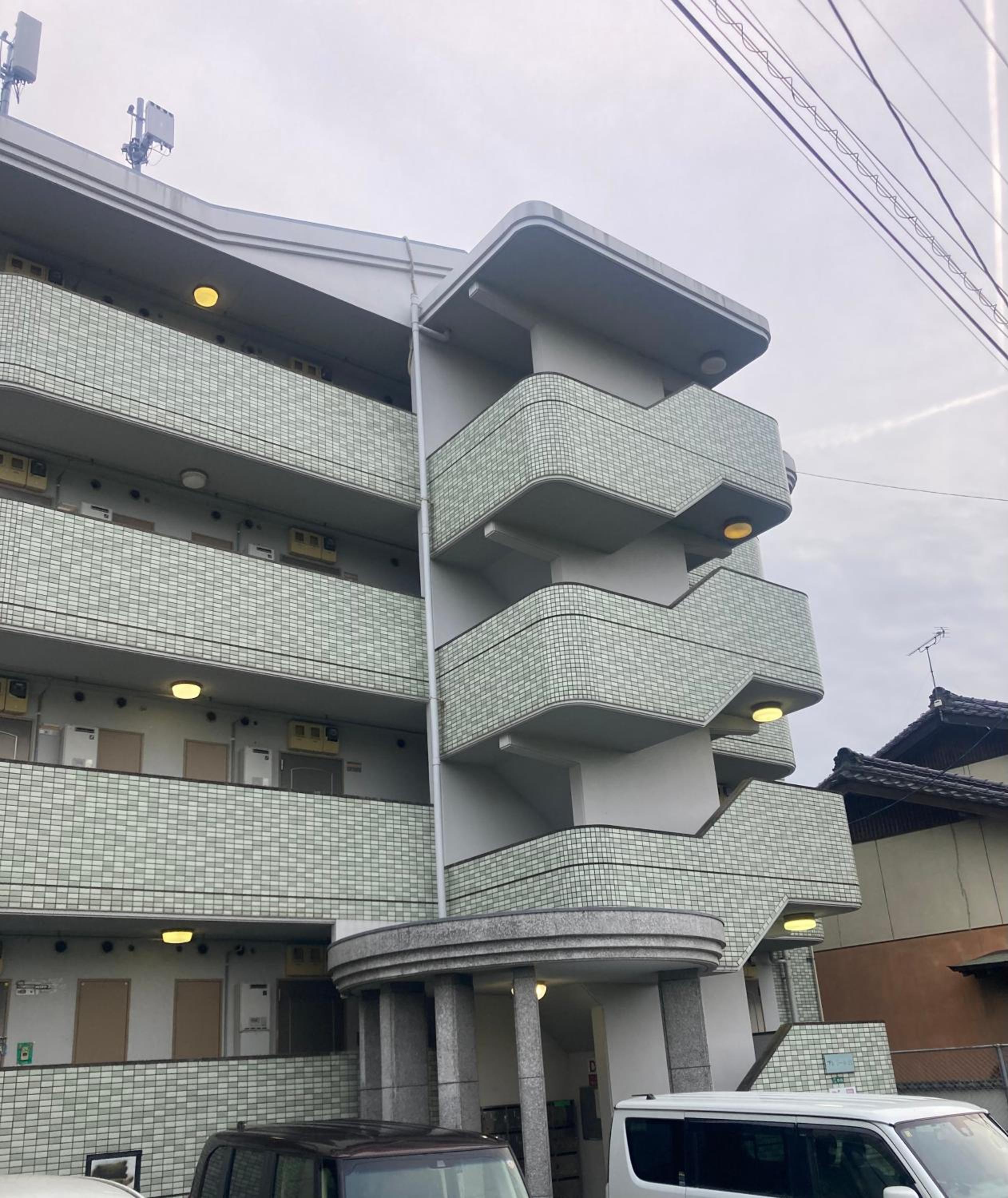 skyroom 太宰府 無料駐車場