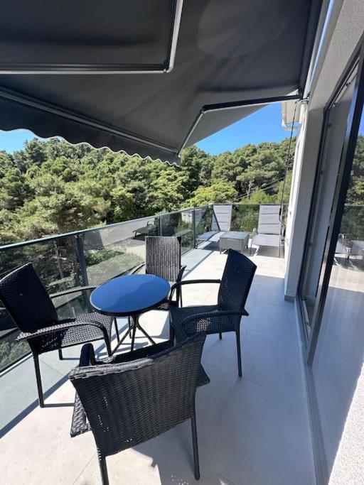 7th Heaven Apartment view 5