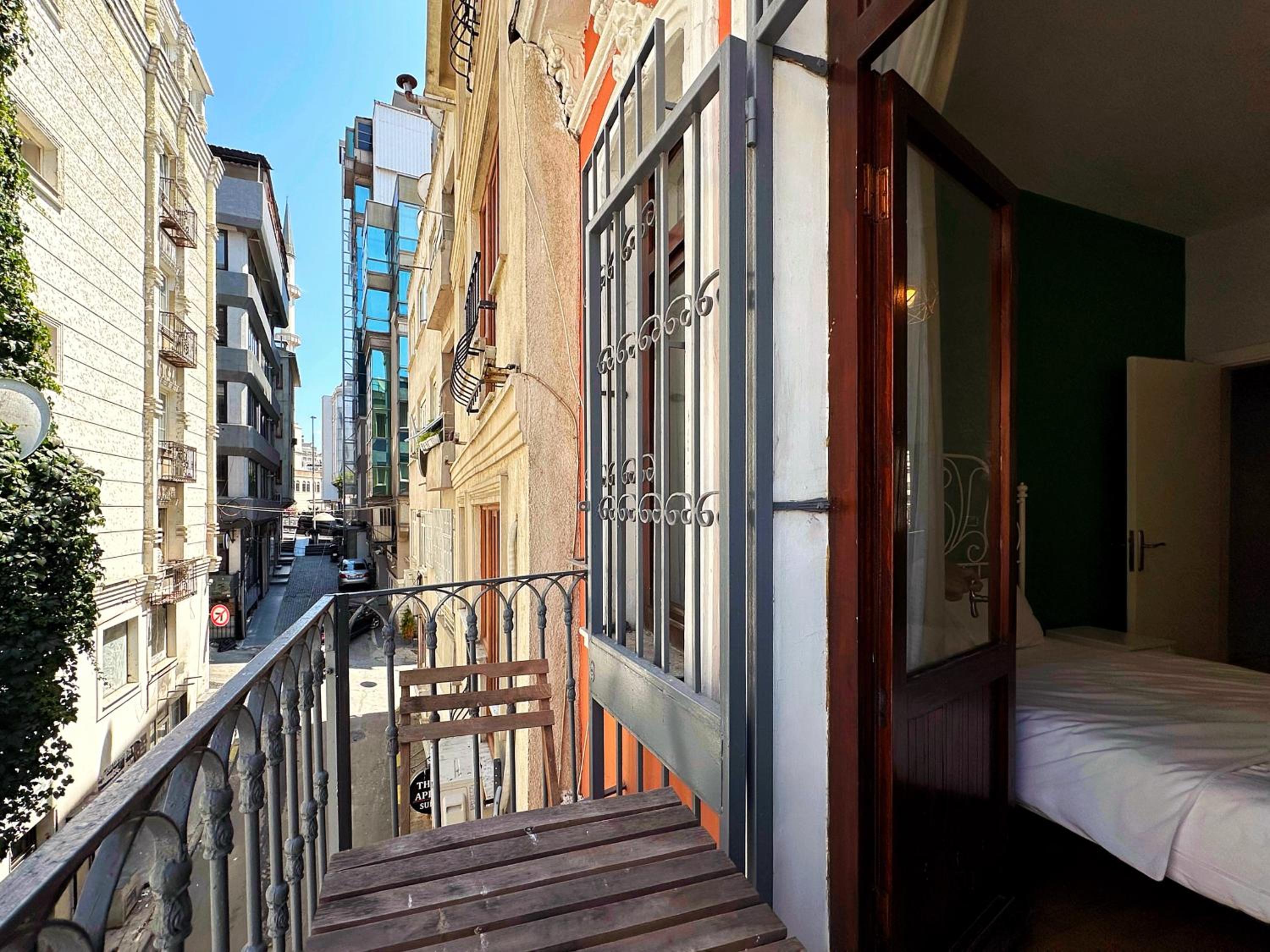 Triplex in Taksim Square with 3 Bedroom